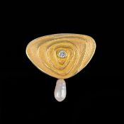 Design Diamant Perl Anhänger, 585/14k Gelbgold (punziert), Gesamtgewicht 3,7g, Maße ca. 2,3x2,4cm