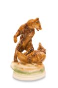 Porzellanfigur, spielende Jungbären | Porcelain Figure, Playing Bear Cubs