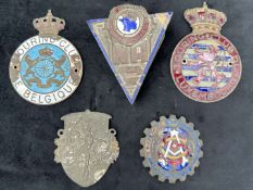 A mixed lot of 5 various 1930's European car club members badges,