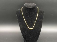 A modern .750 & Mother of Pearl flat link necklace,