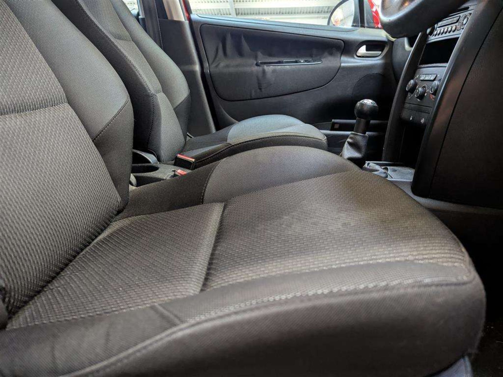 2009 PEUGEOT 207 VERVE - Image 15 of 28