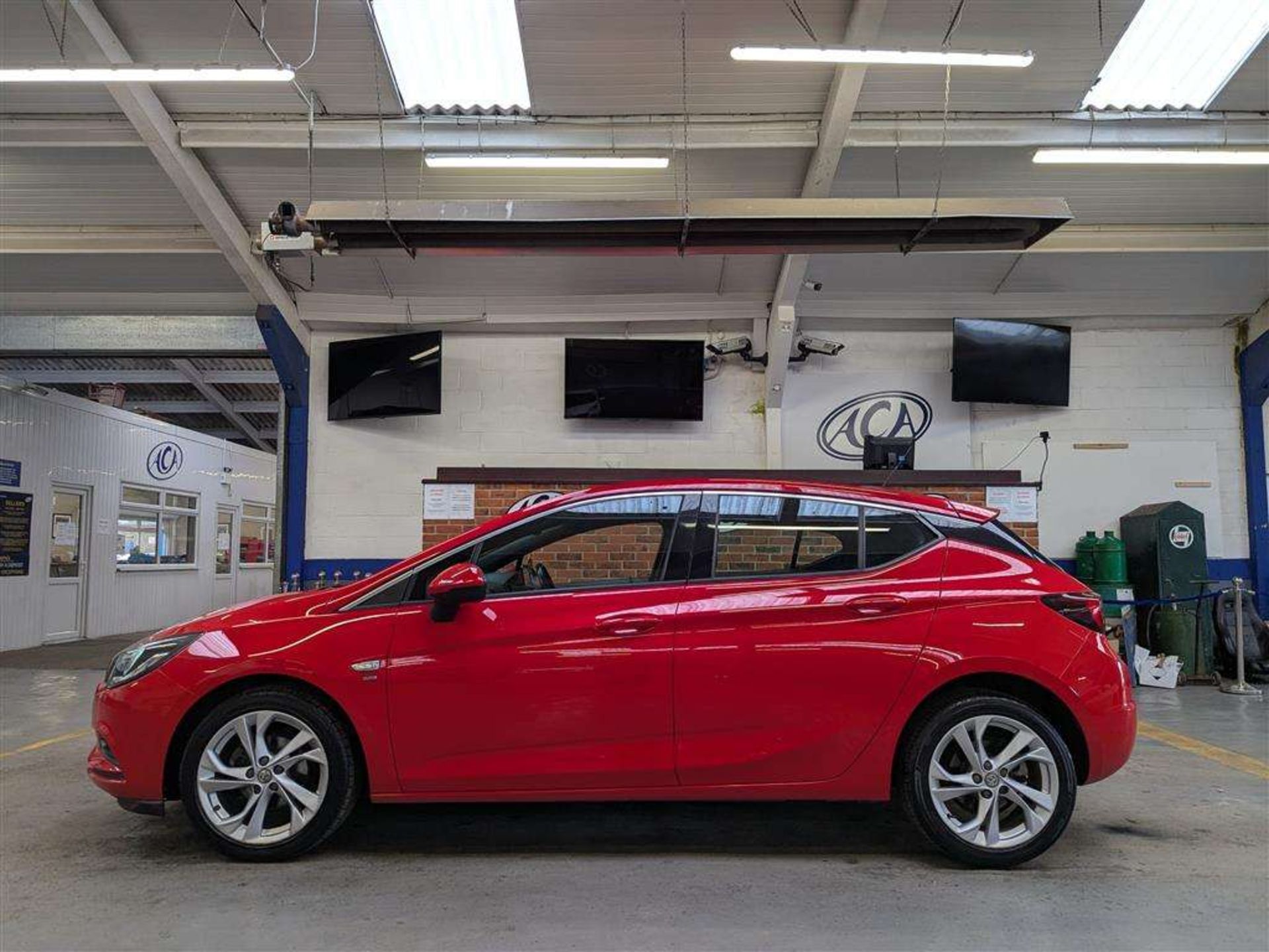 2016 VAUXHALL ASTRA SRI TURBO - Image 2 of 28