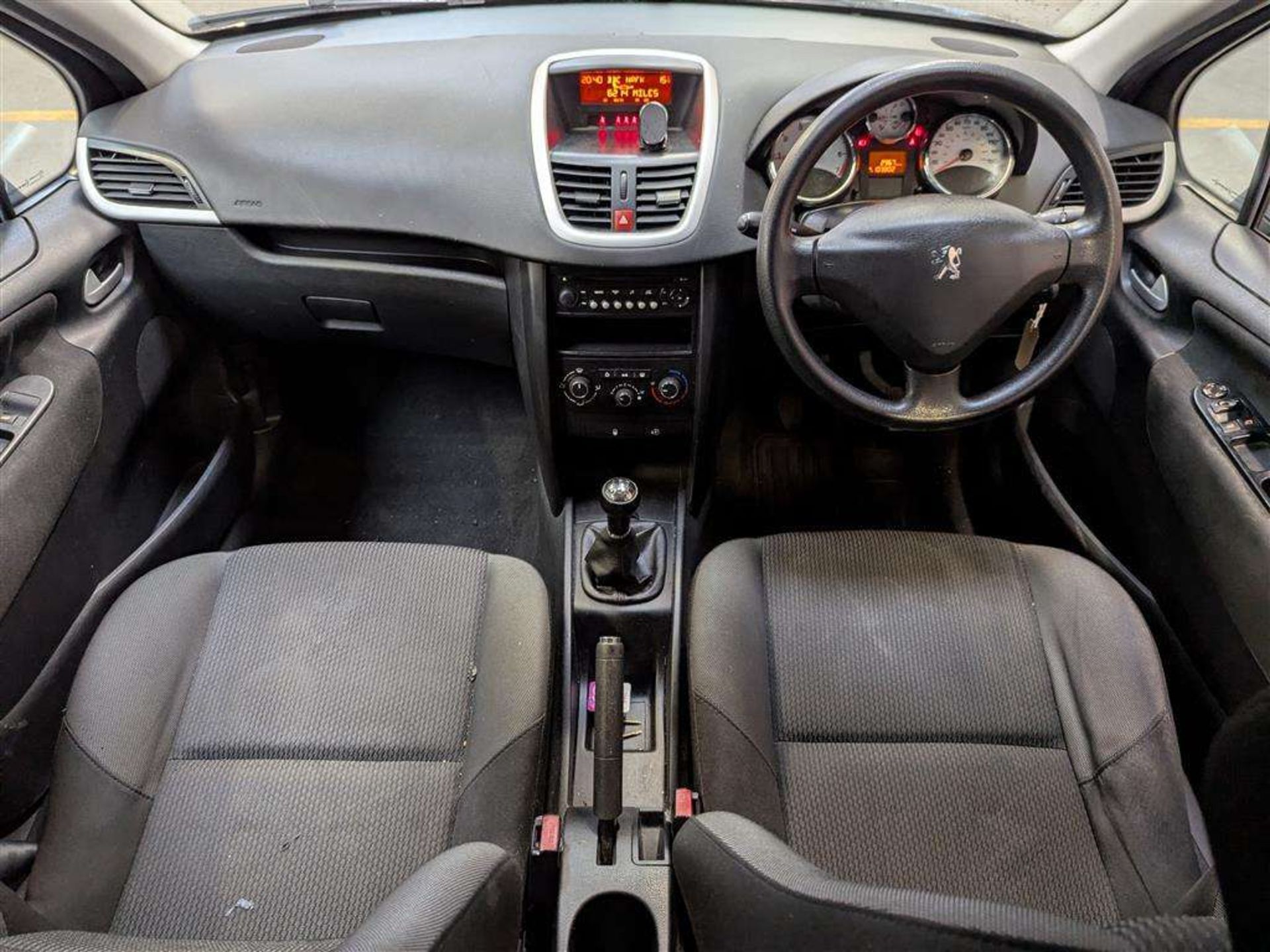 2010 PEUGEOT 207 S - Image 7 of 30