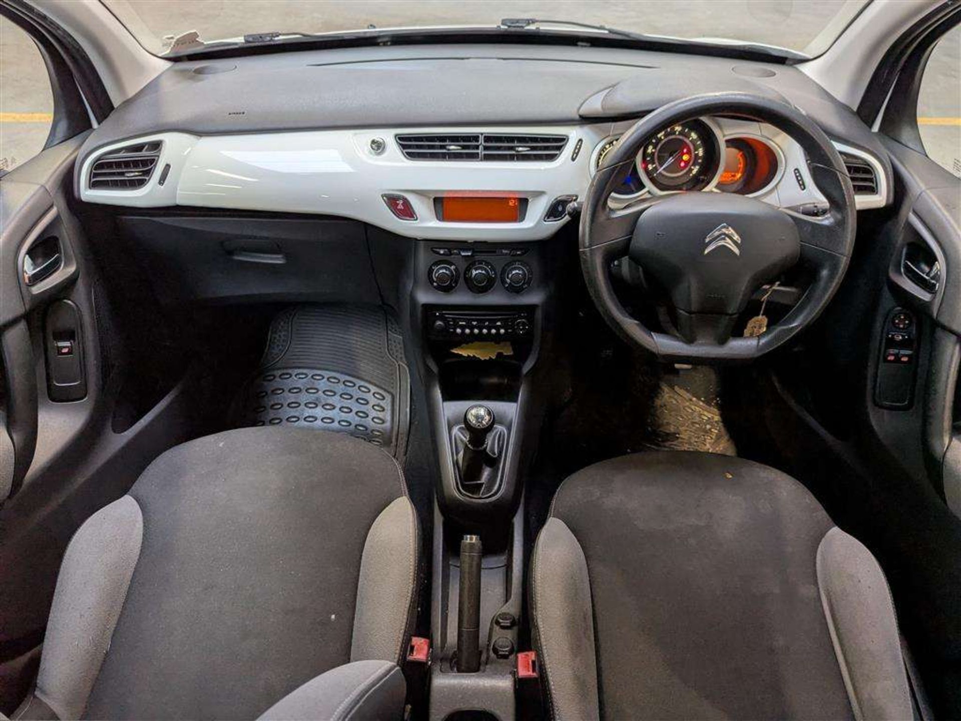 2012 CITROEN C3 WHITE - Image 7 of 30