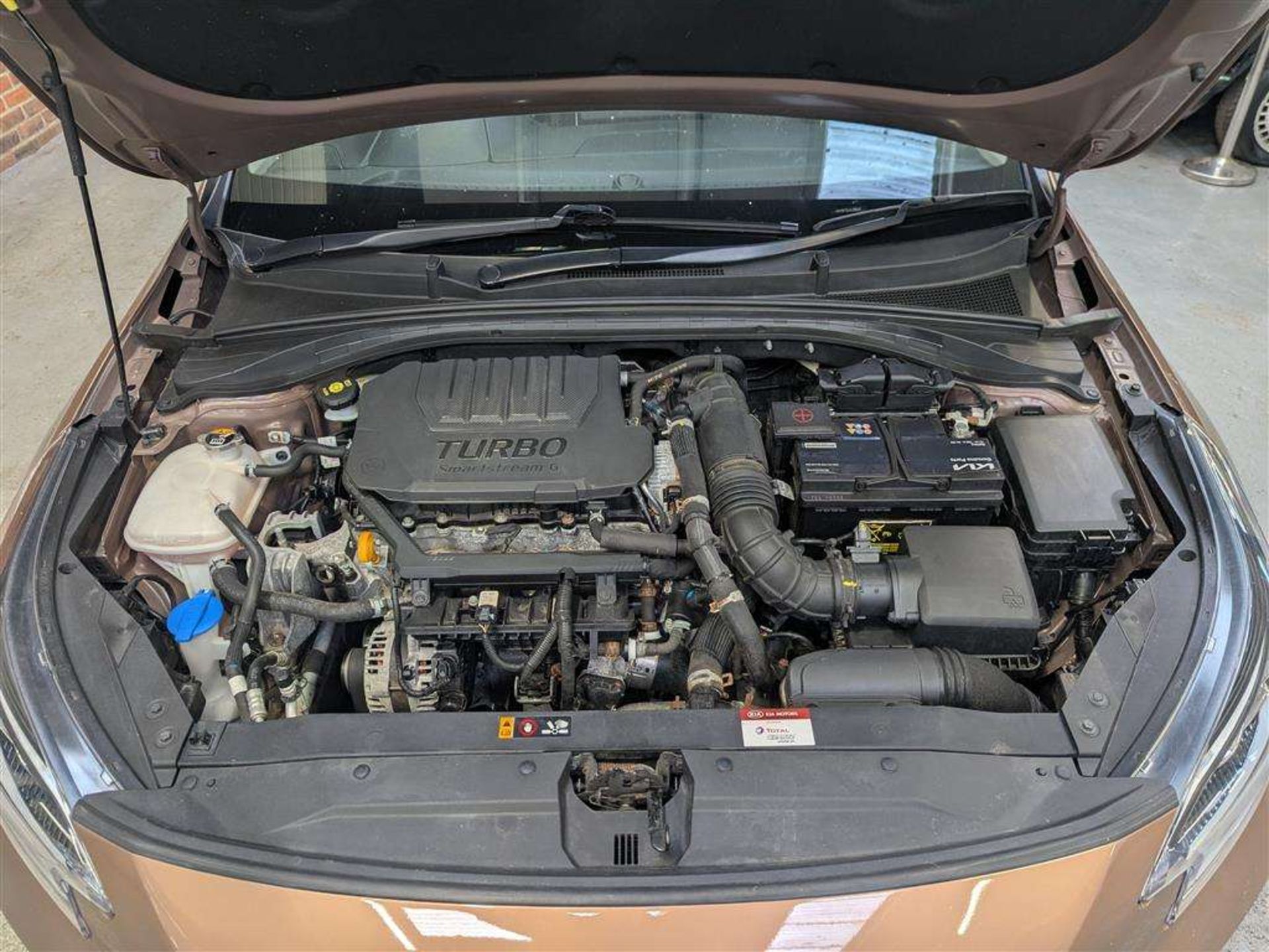 2021 KIA XCEED 3 ISG - Image 24 of 27