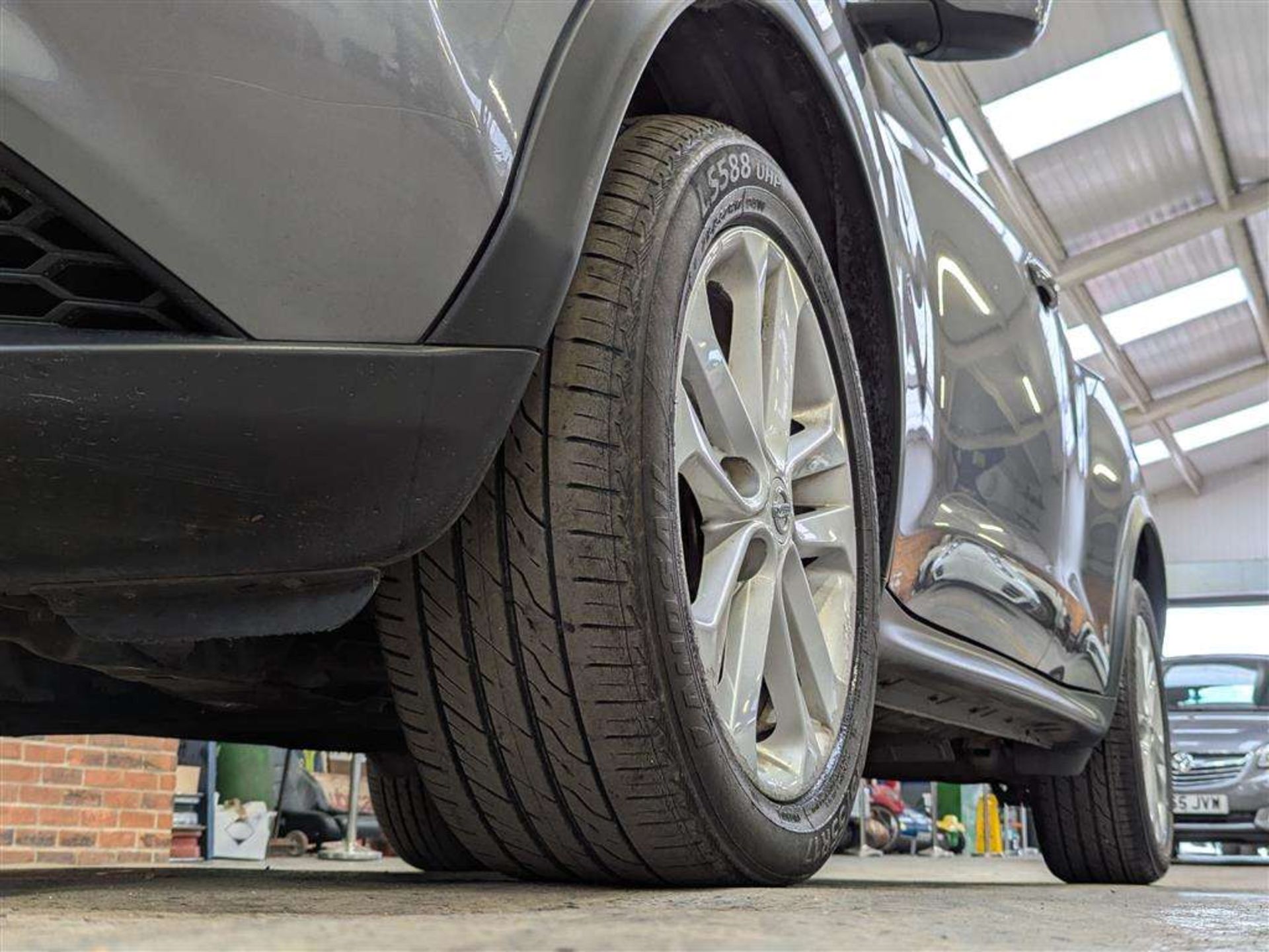 2016 NISSAN JUKE N-CONNECTA DIG-T - Image 17 of 28