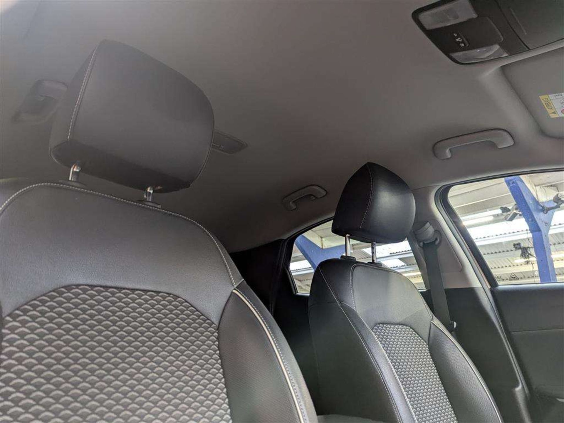 2021 KIA XCEED 3 ISG - Image 14 of 27