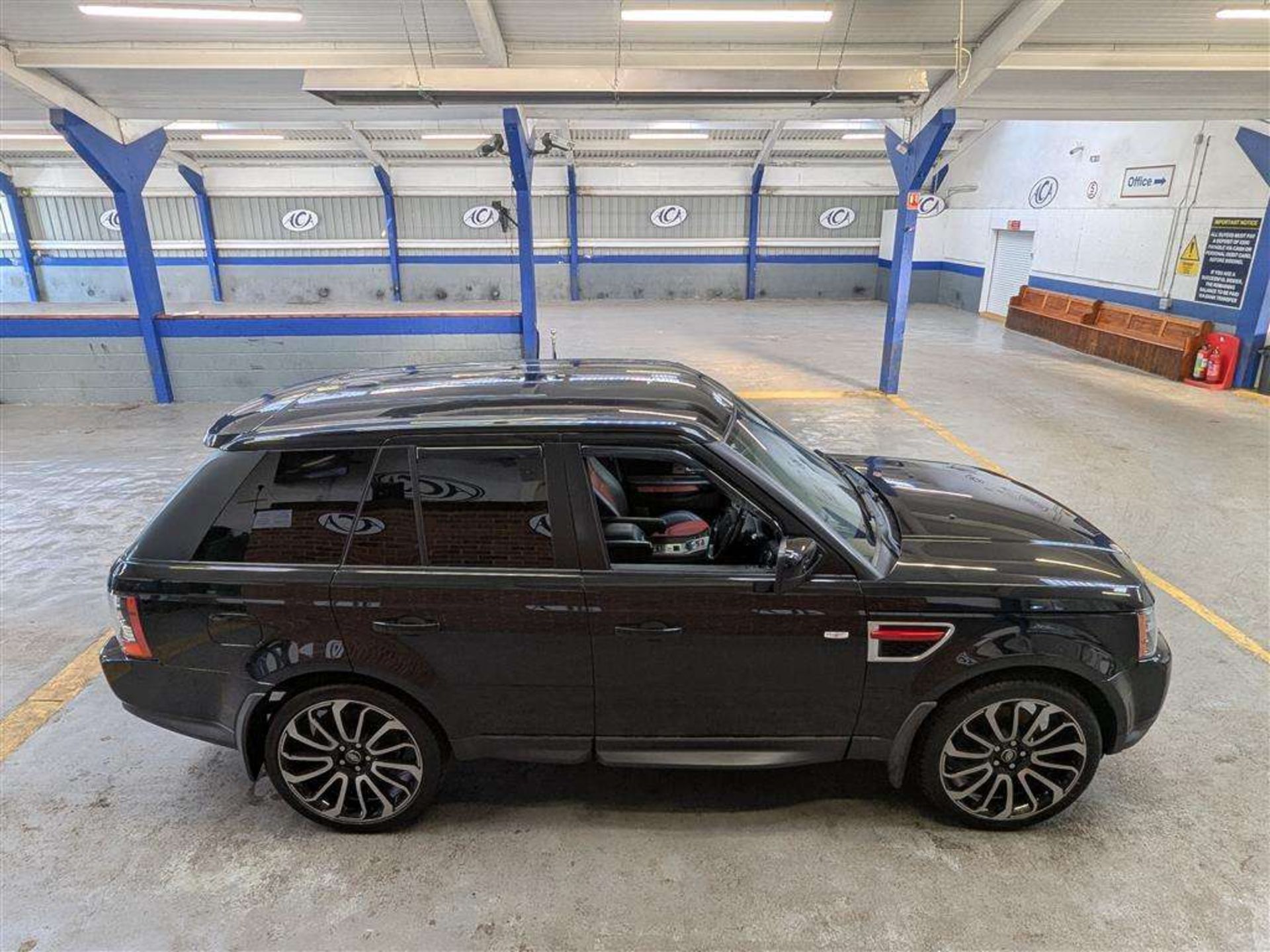 2012 LAND ROVER R-ROVER SPORT HSE RED SDV - Image 28 of 28