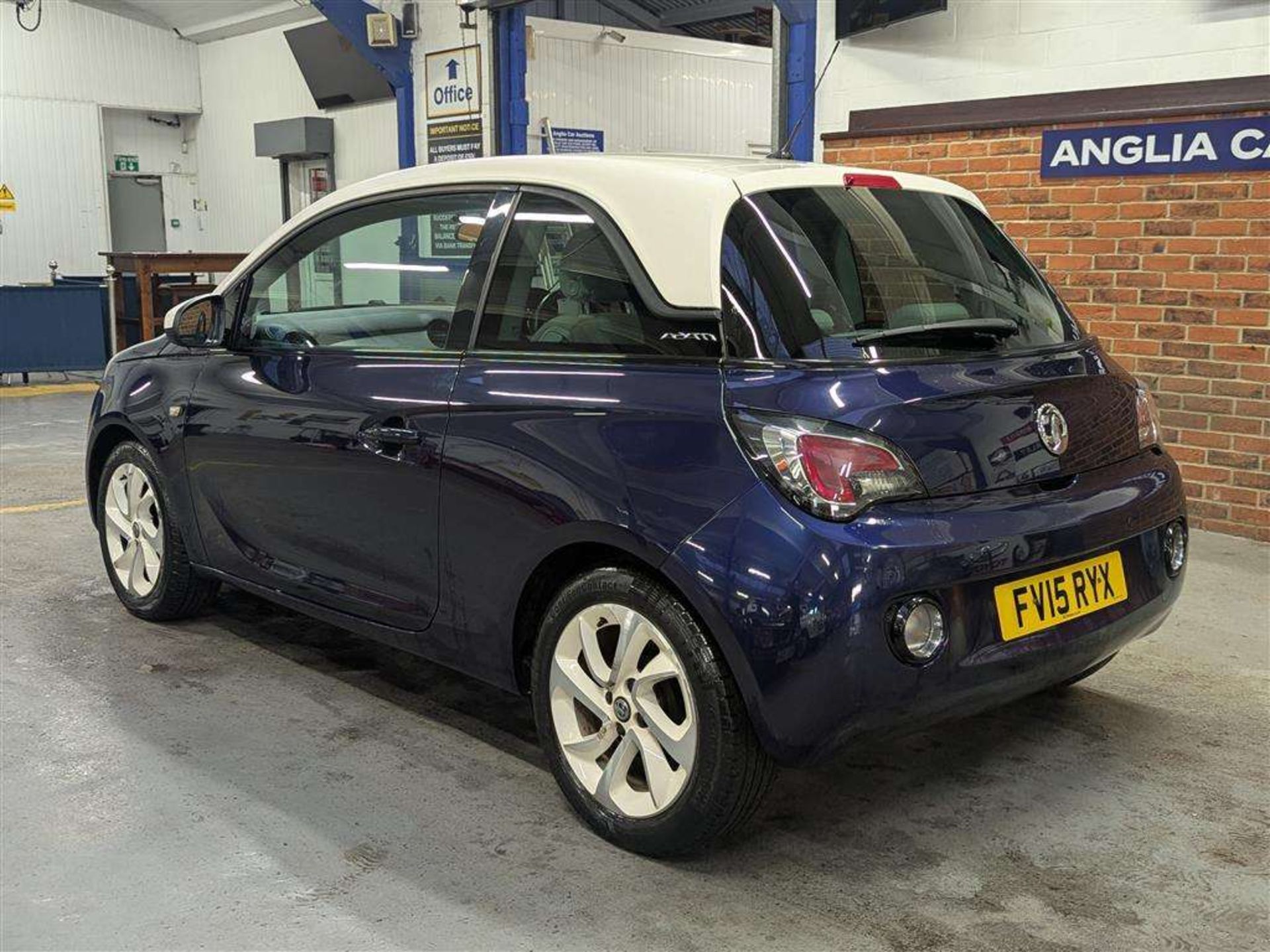 2015 VAUXHALL ADAM JAM - Image 4 of 28