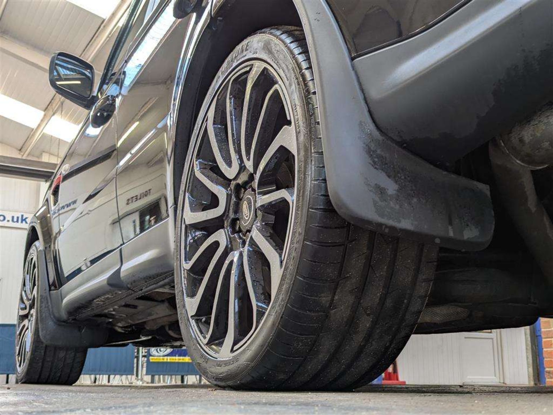 2012 LAND ROVER R-ROVER SPORT HSE RED SDV - Image 11 of 28