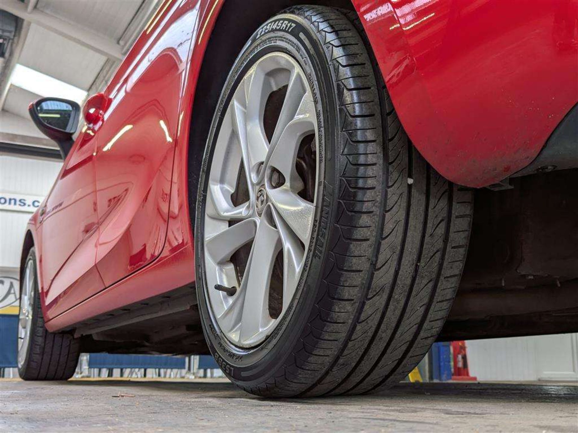 2016 VAUXHALL ASTRA SRI TURBO - Image 9 of 28