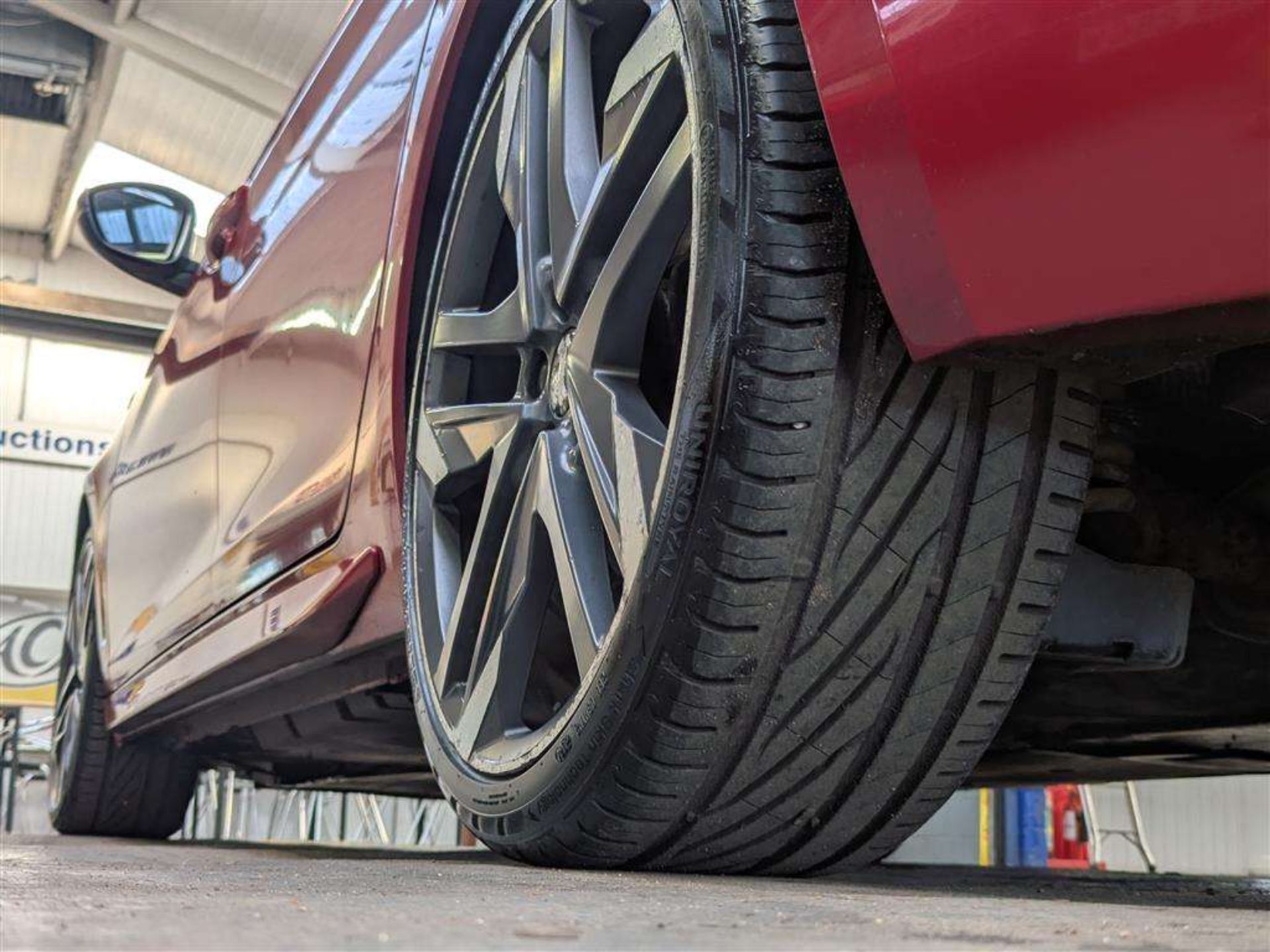 2015 PEUGEOT 308 GTI BY PEUGEOTSPORT T - Image 9 of 30