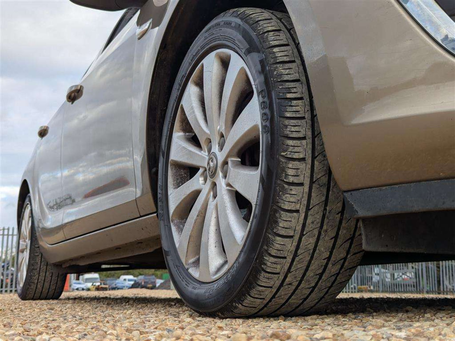 2014 VAUXHALL ASTRA ELITE - Image 12 of 27