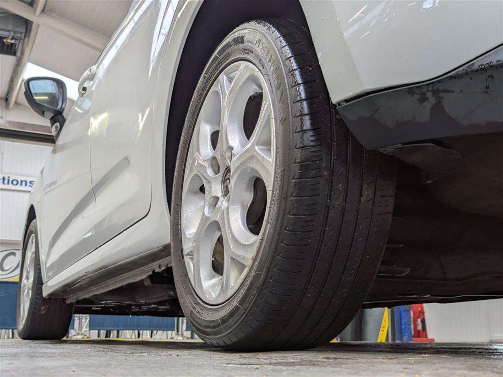 2012 CITROEN C3 WHITE - Image 10 of 30