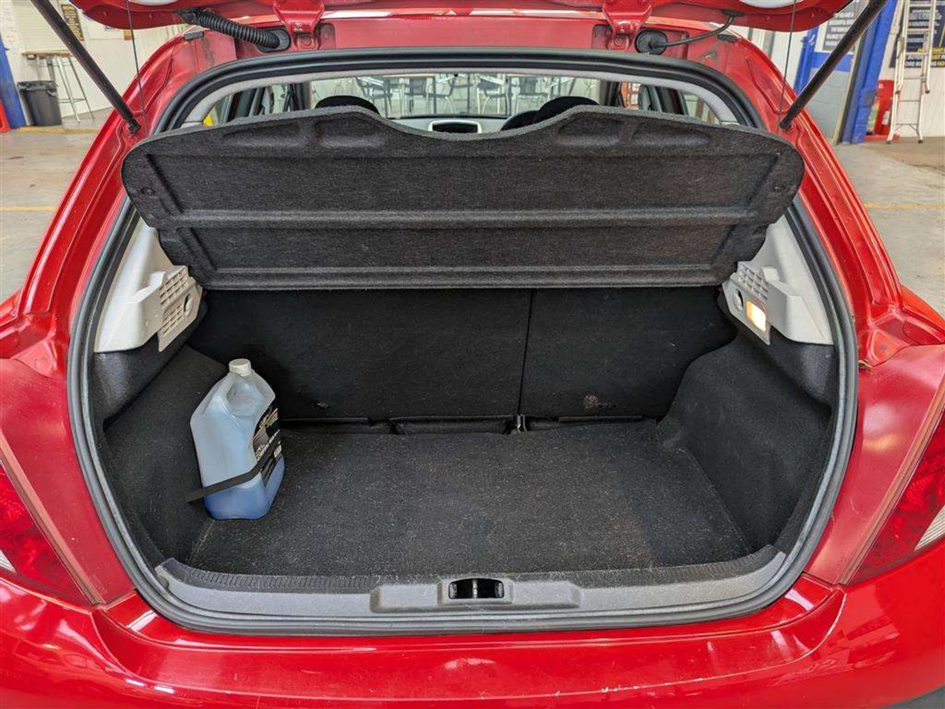 2009 PEUGEOT 207 VERVE - Image 13 of 28