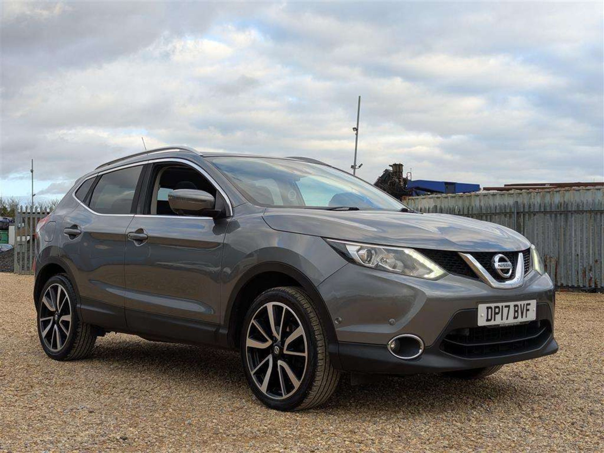 2017 NISSAN QASHQAI TEKNA DCI - Image 5 of 28