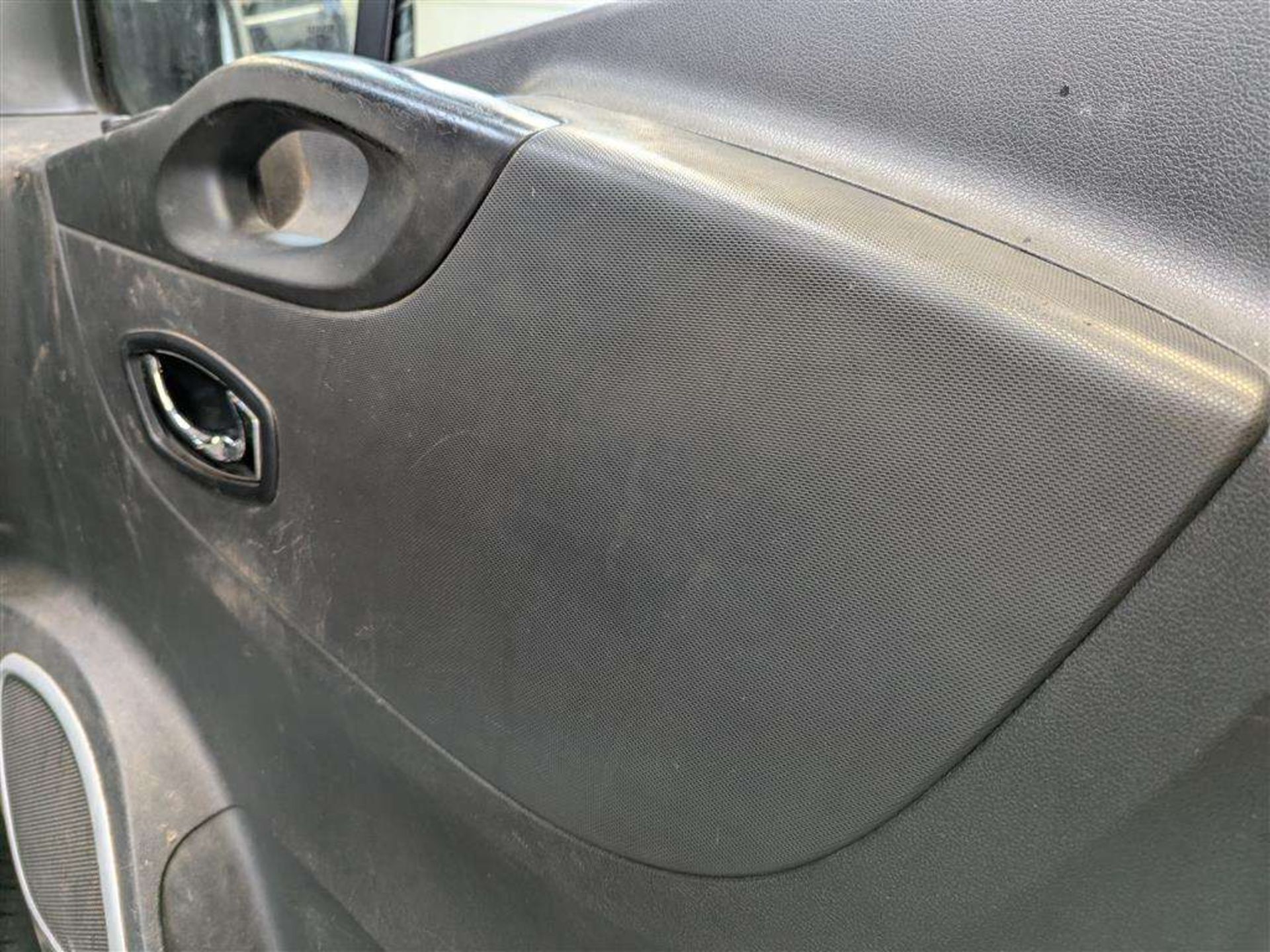 2015 VAUXHALL VIVARO 2900 SPORTIVE CDTI - Image 19 of 30