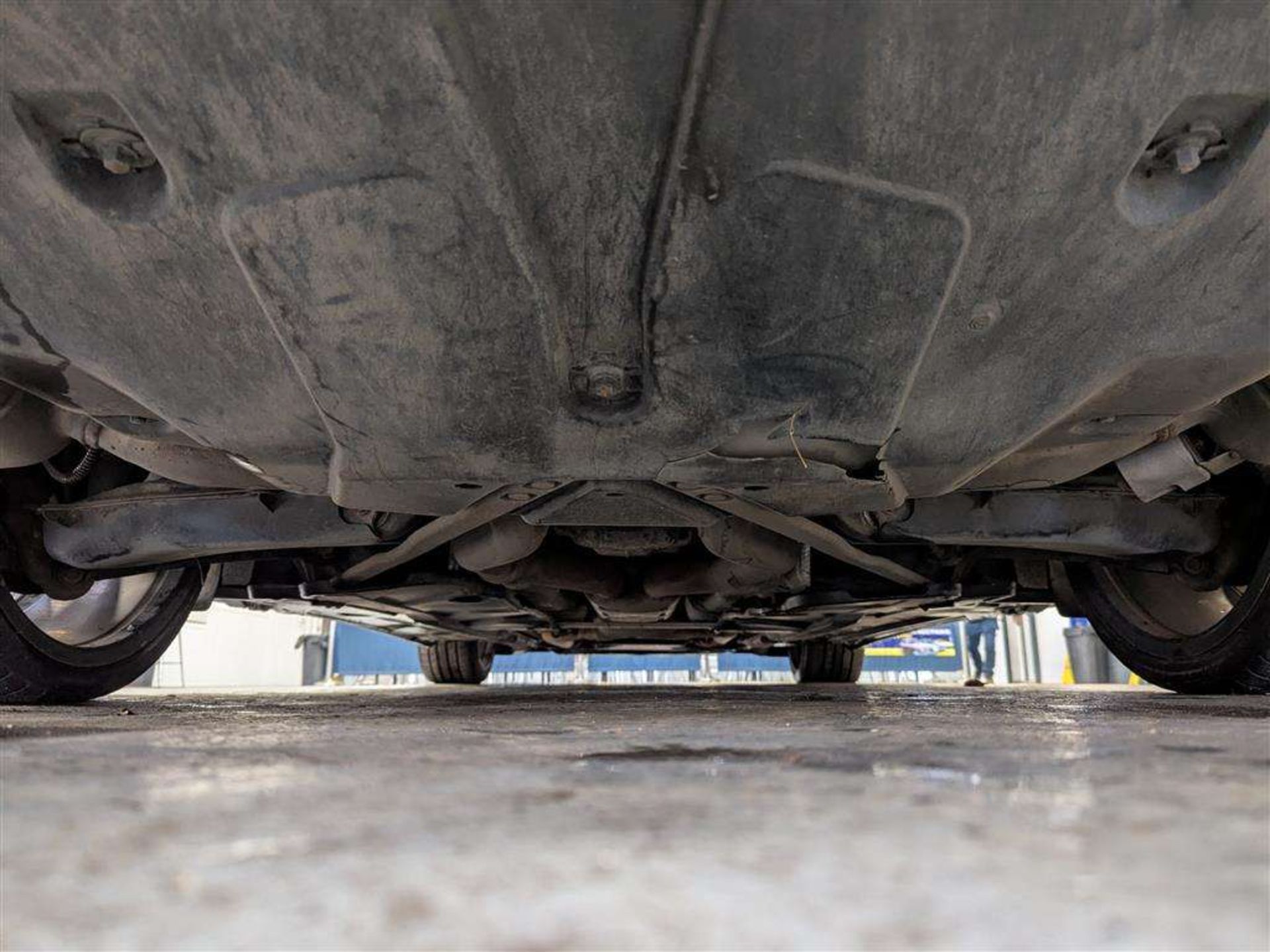 2015 MERCEDES-BENZ E400 AMG LINE AUTO - Image 16 of 26