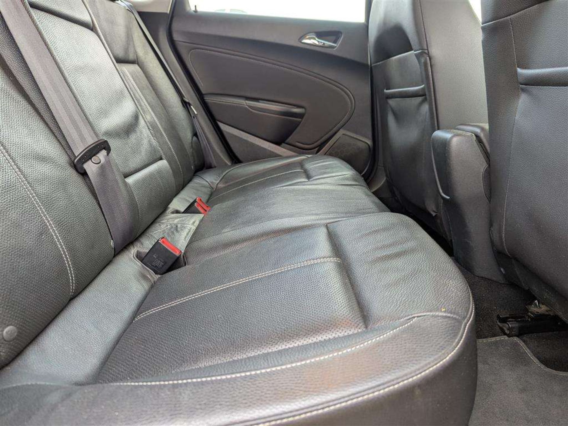 2014 VAUXHALL ASTRA ELITE - Image 16 of 27