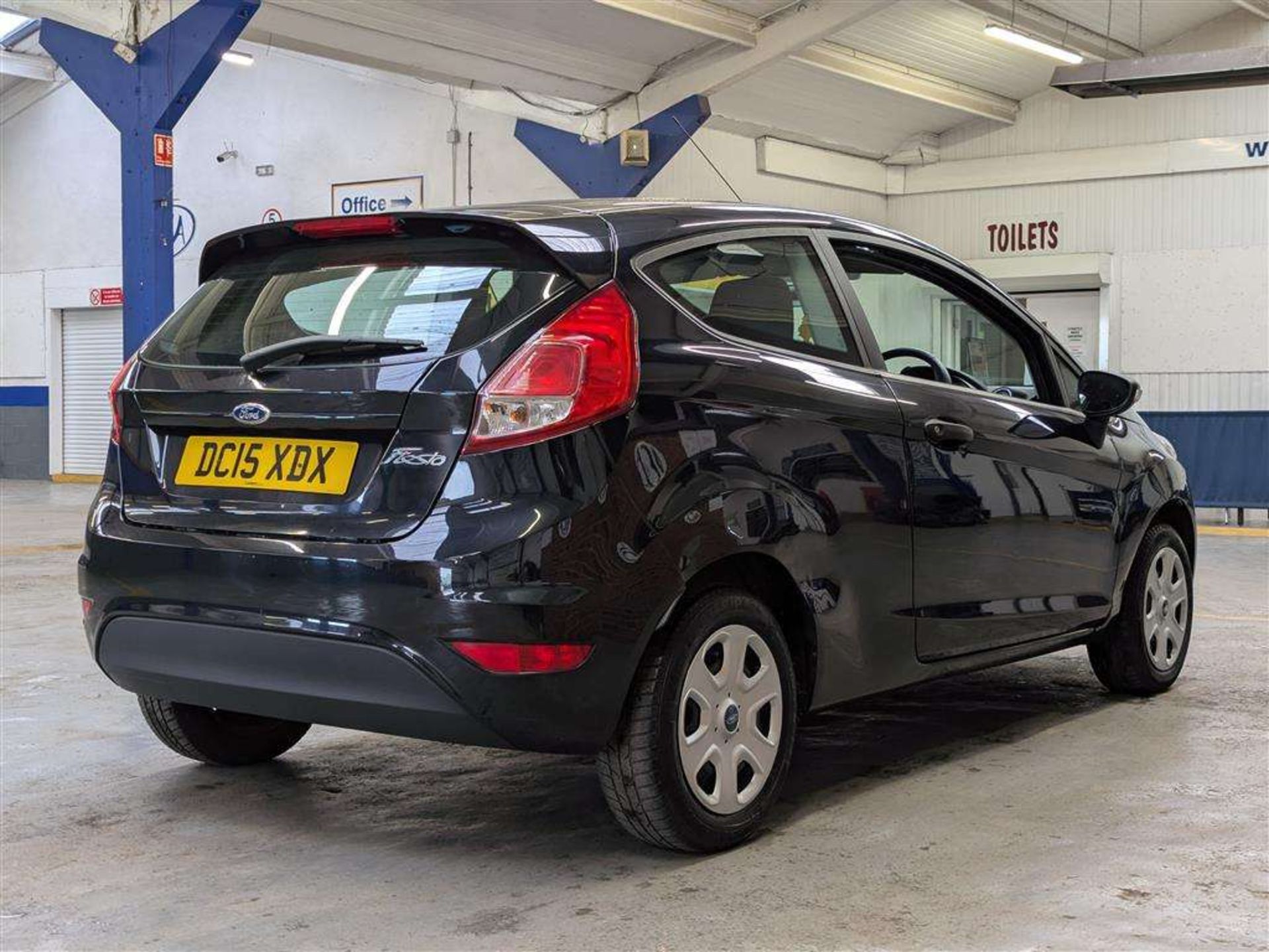2015 FORD FIESTA STUDIO - Image 6 of 28