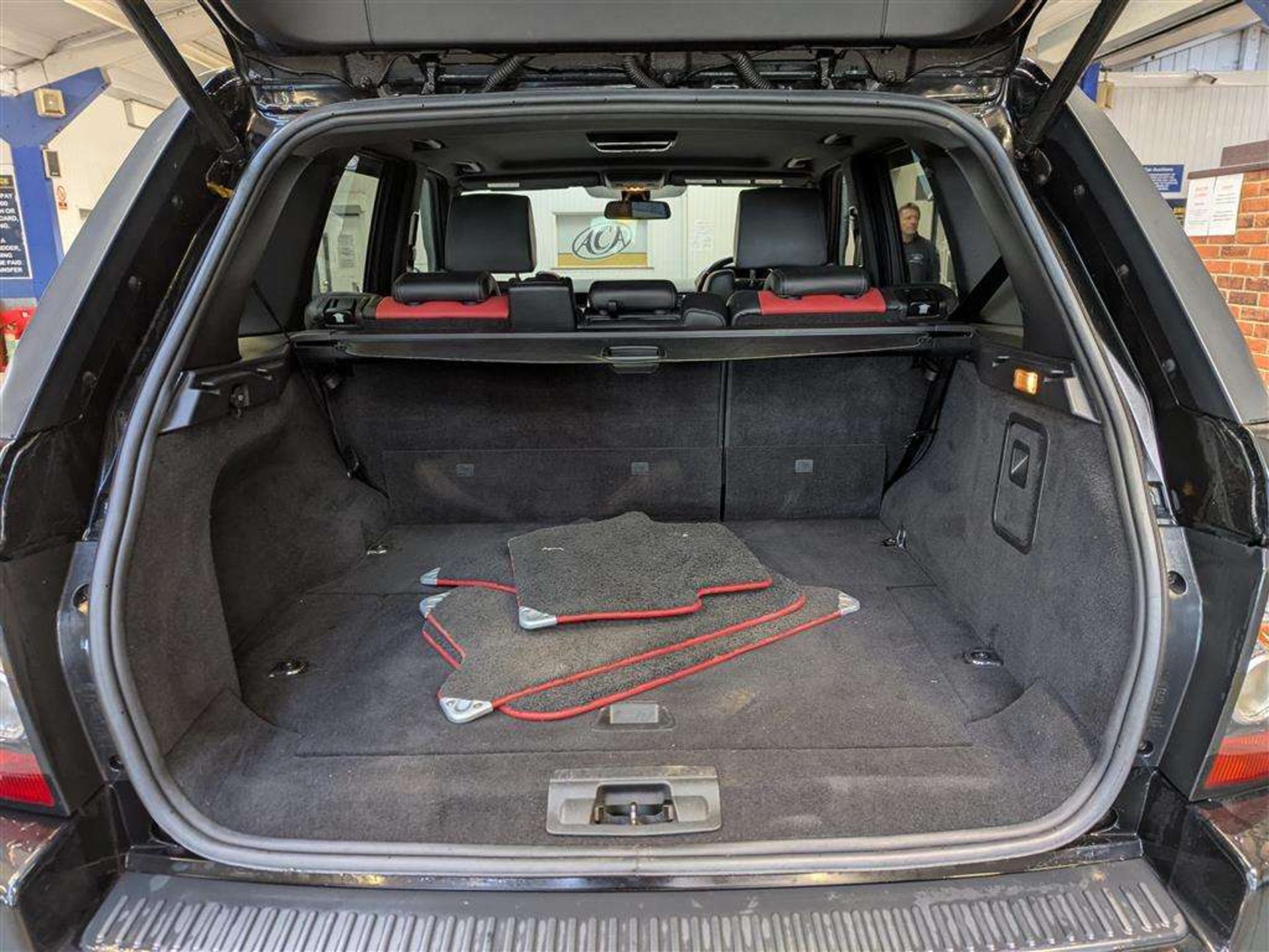 2012 LAND ROVER R-ROVER SPORT HSE RED SDV - Image 8 of 28