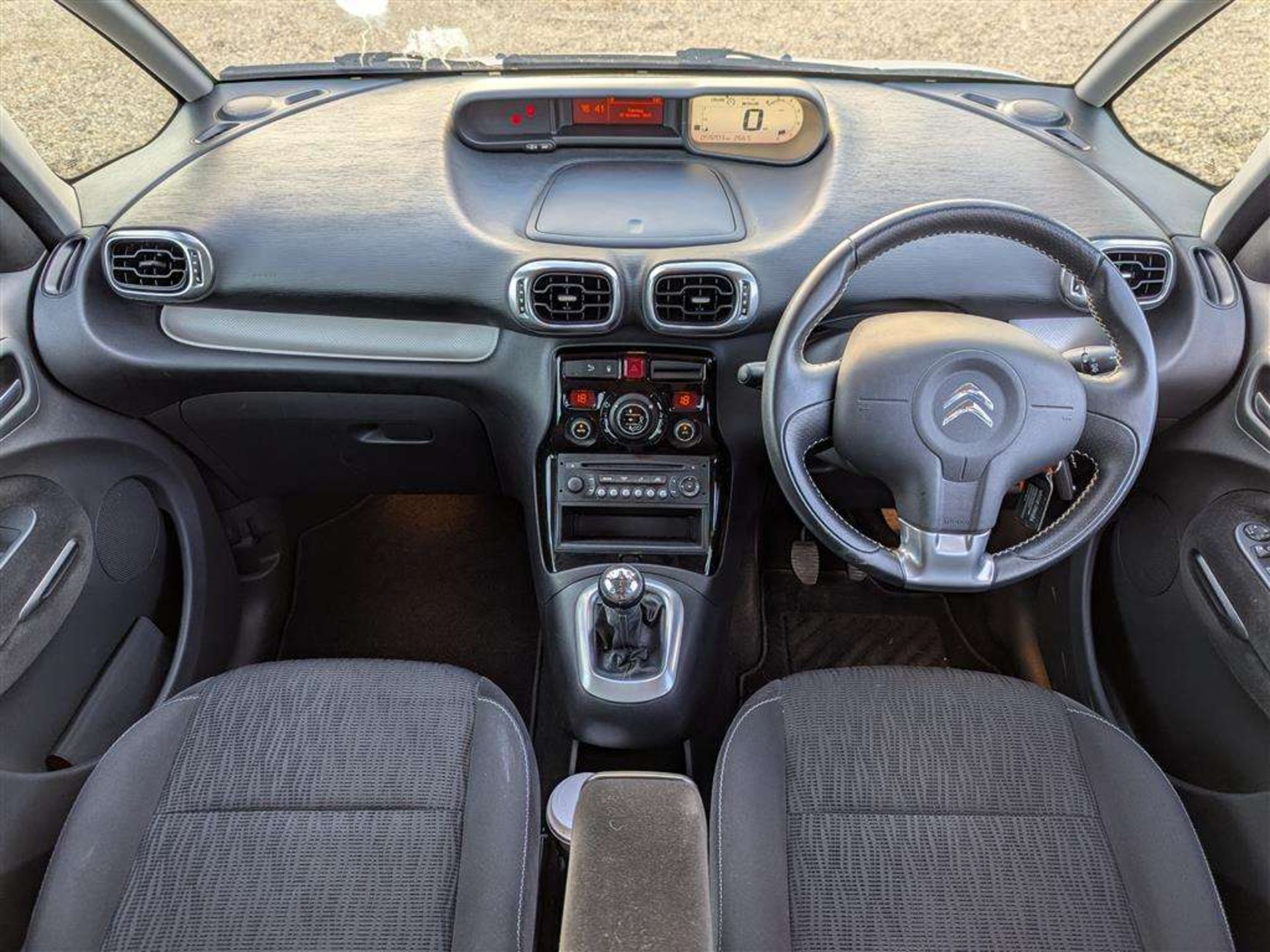 2014 CITROEN C3 PICASSO EXCLUSIVE HDI - Image 7 of 26