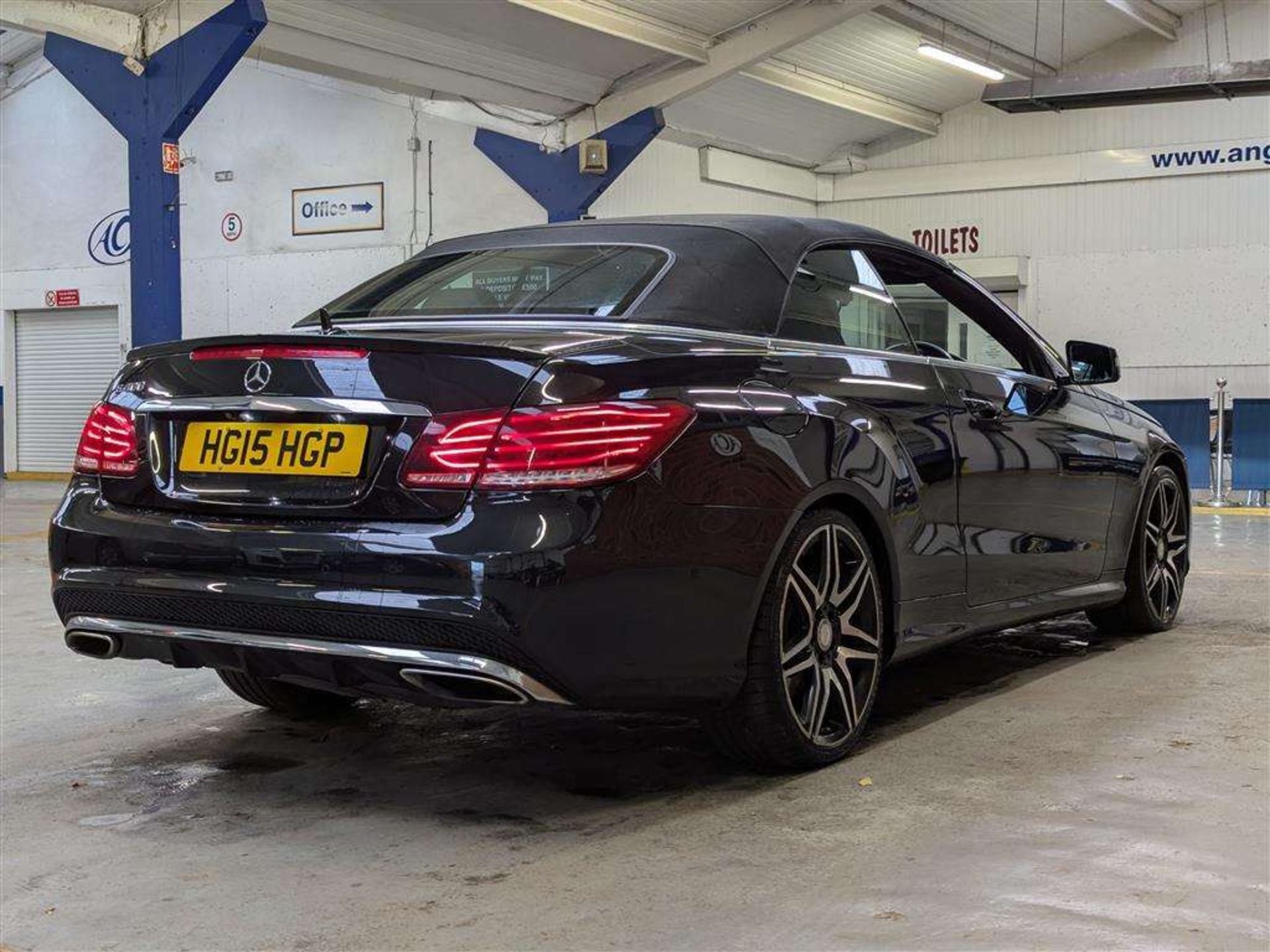 2015 MERCEDES-BENZ E400 AMG LINE AUTO - Image 8 of 26