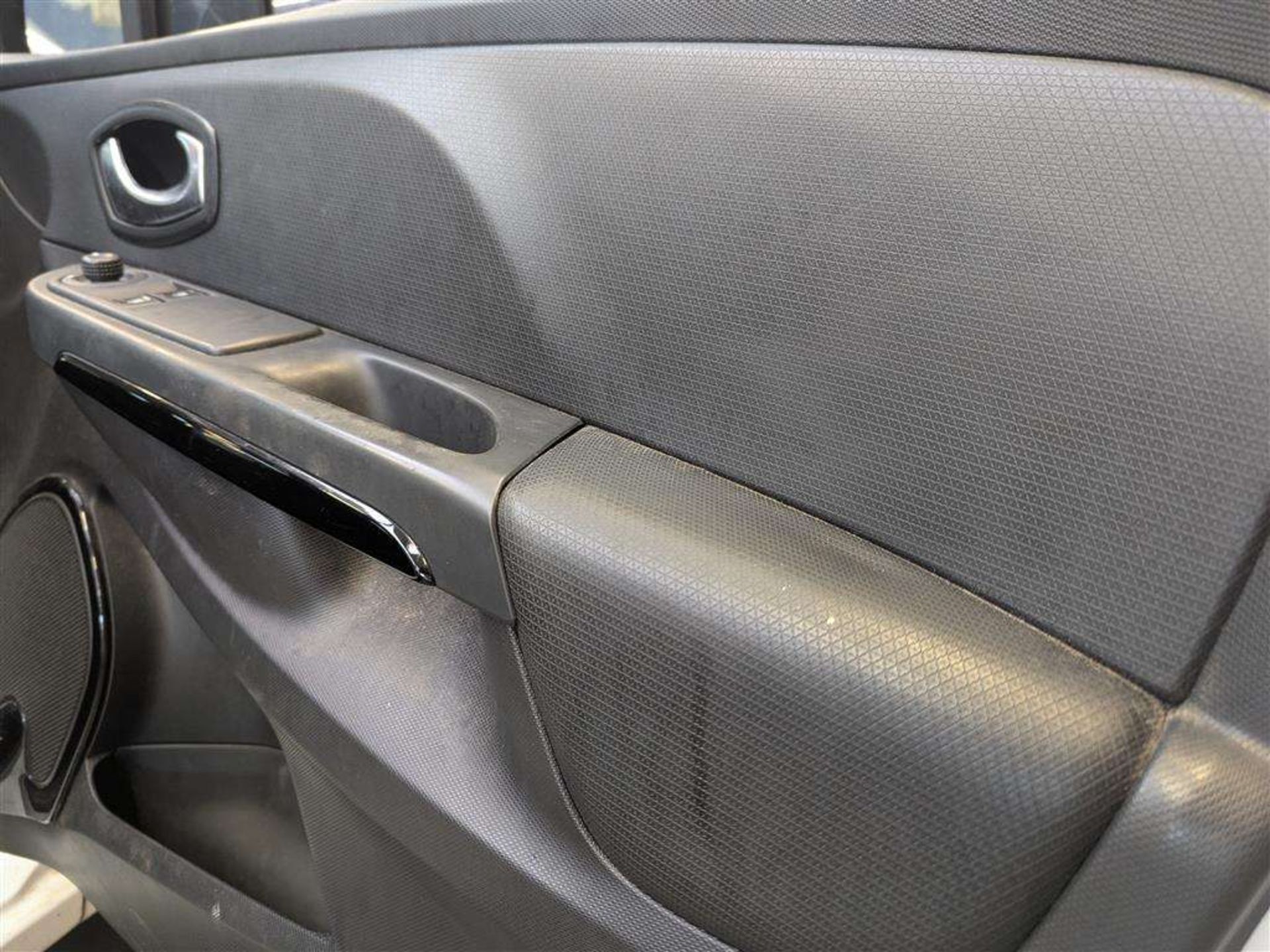 2015 RENAULT CLIO D-QUEM-NAV NRG DCIEC - Image 18 of 28