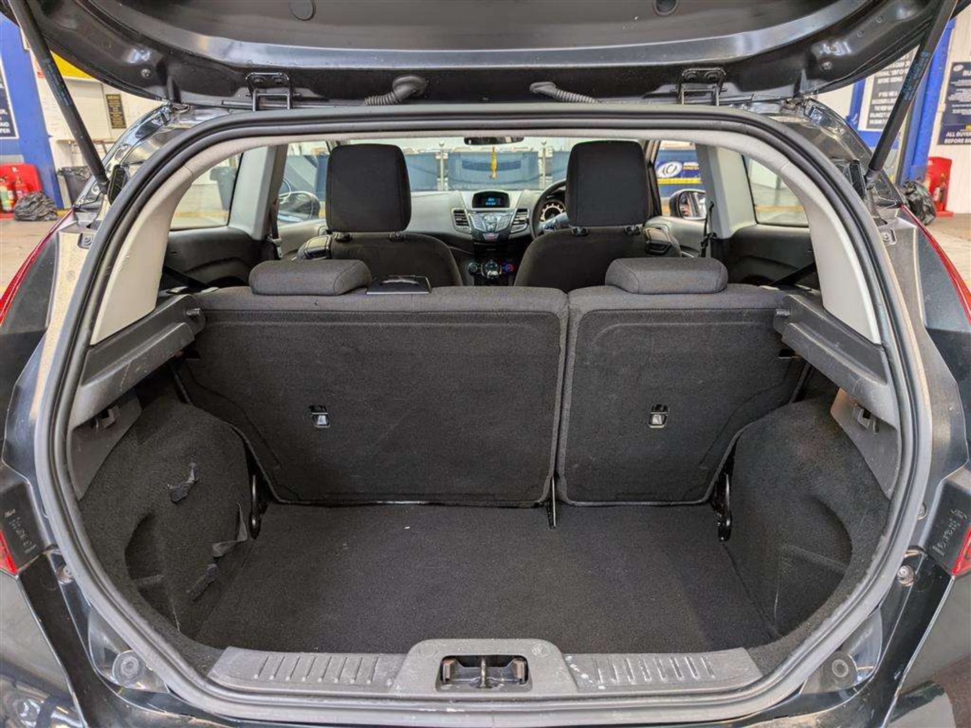 2015 FORD FIESTA STUDIO - Image 8 of 28