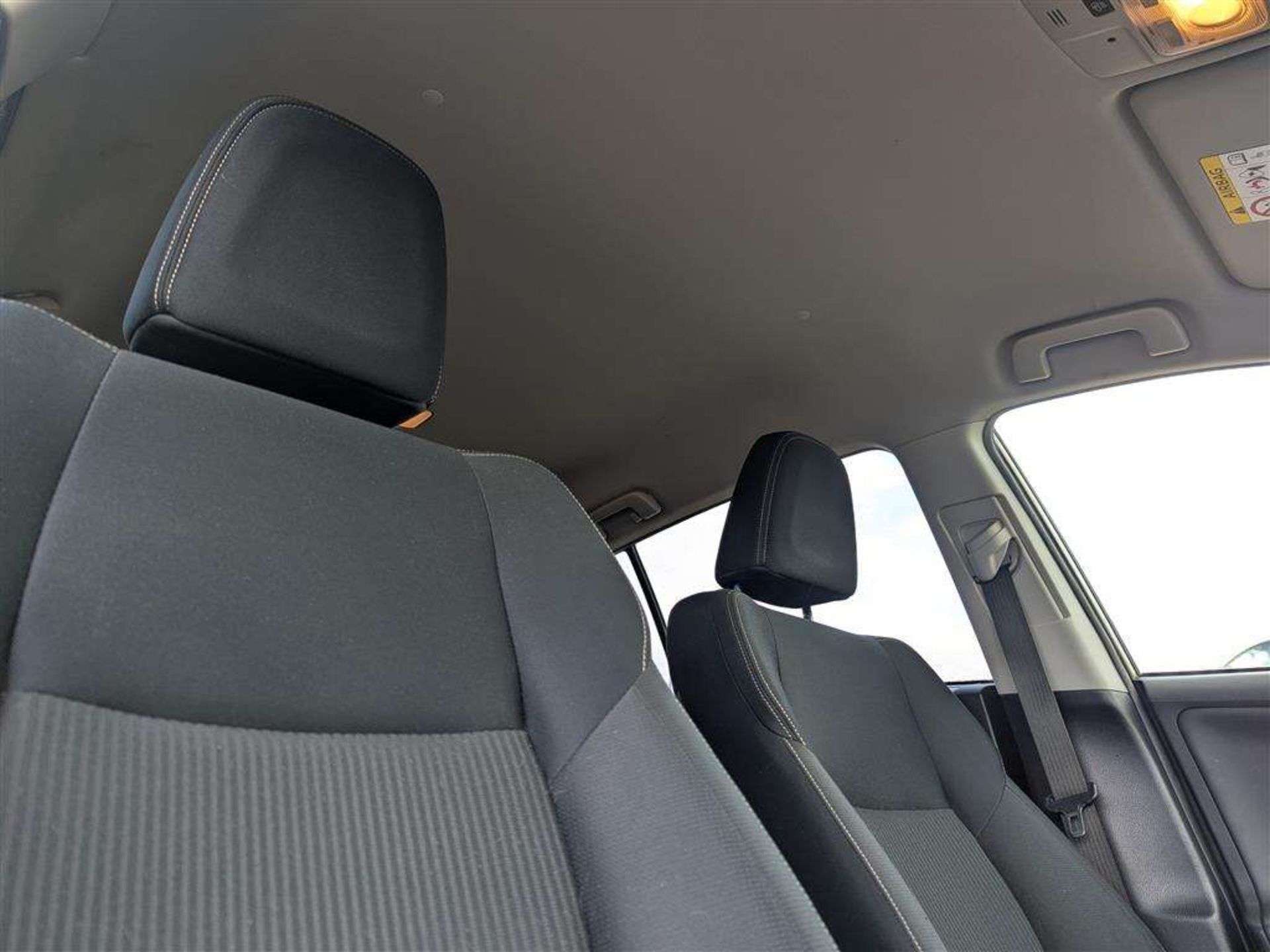 2014 TOYOTA RAV4 ICON D-4D 4X2 - Image 16 of 27