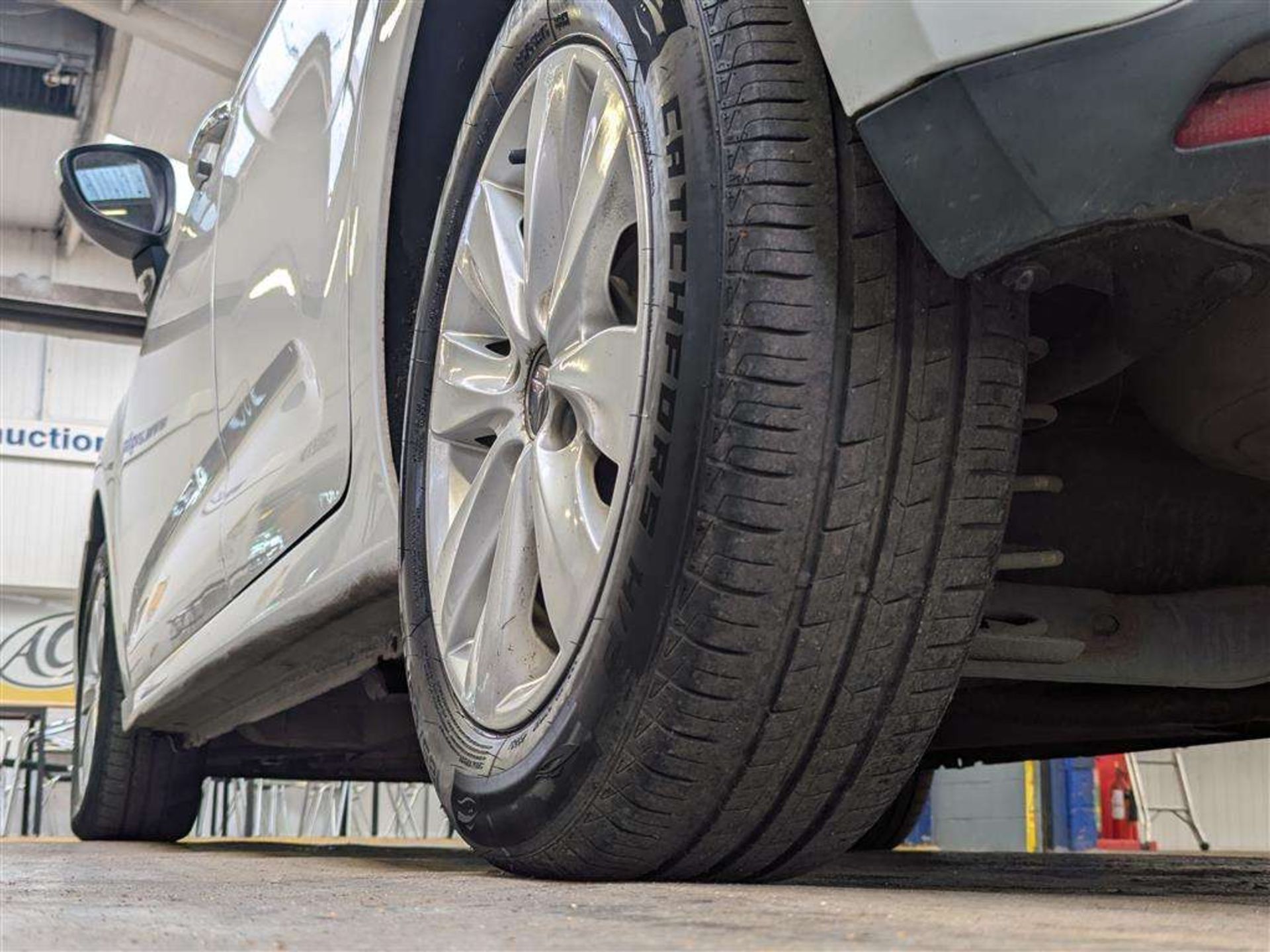 2014 CITROEN C3 VTR + - Image 10 of 28