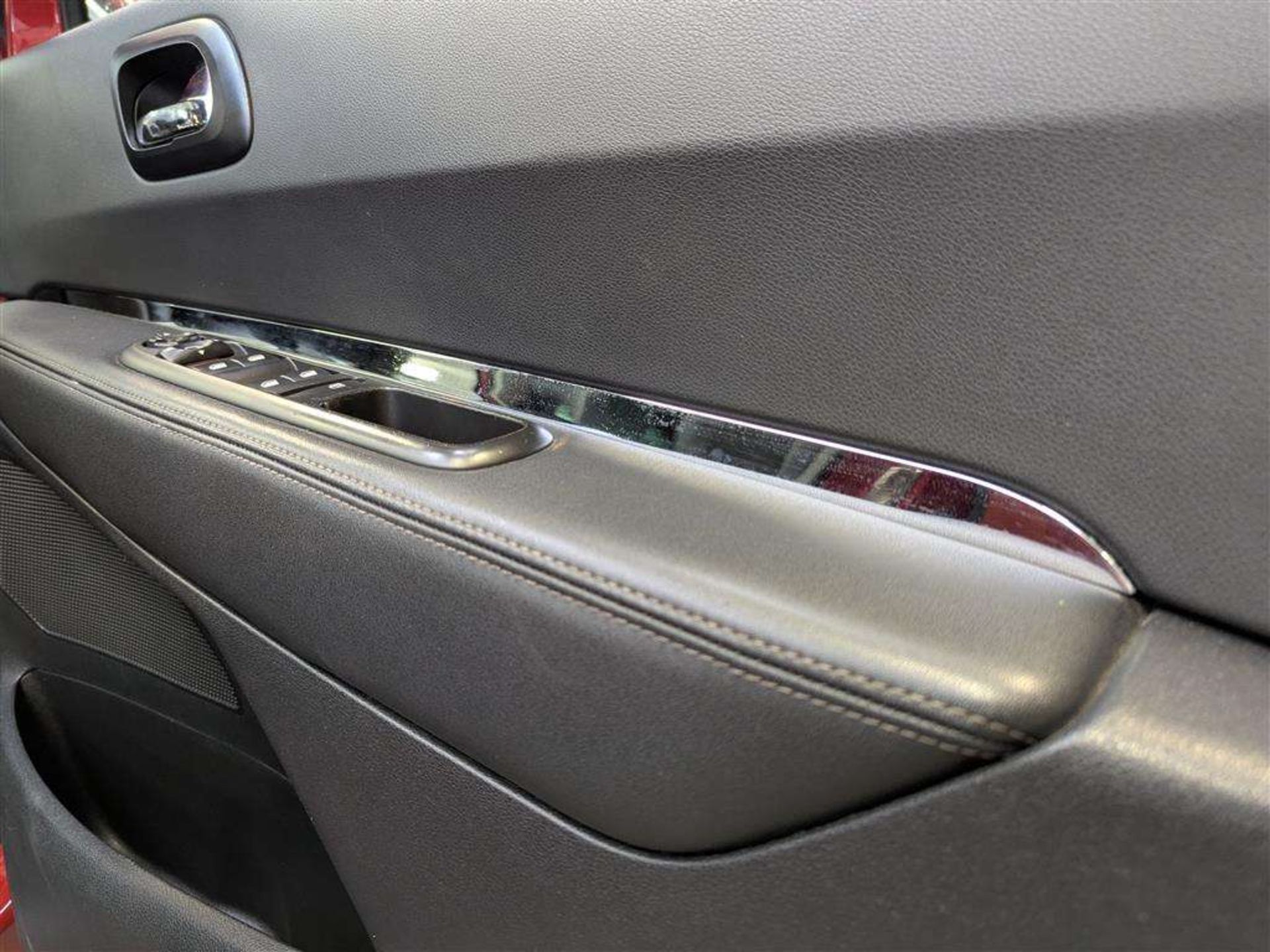 2015 PEUGEOT 3008 ALLURE PURE TECH S/S - Image 19 of 29