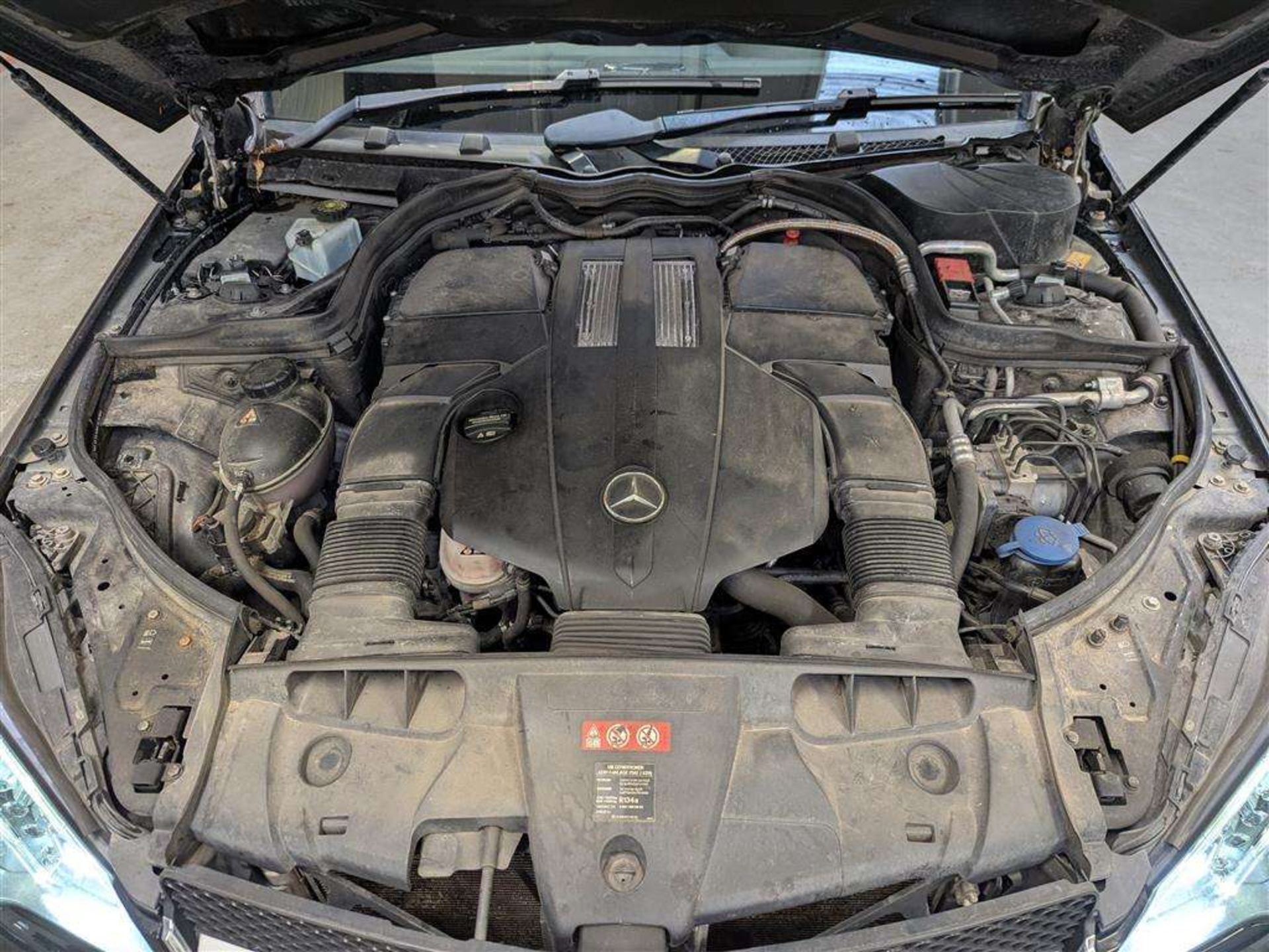 2015 MERCEDES-BENZ E400 AMG LINE AUTO - Image 23 of 26