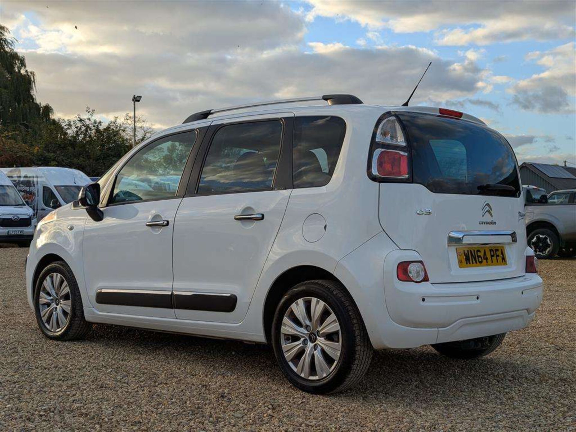 2014 CITROEN C3 PICASSO EXCLUSIVE HDI - Image 4 of 26