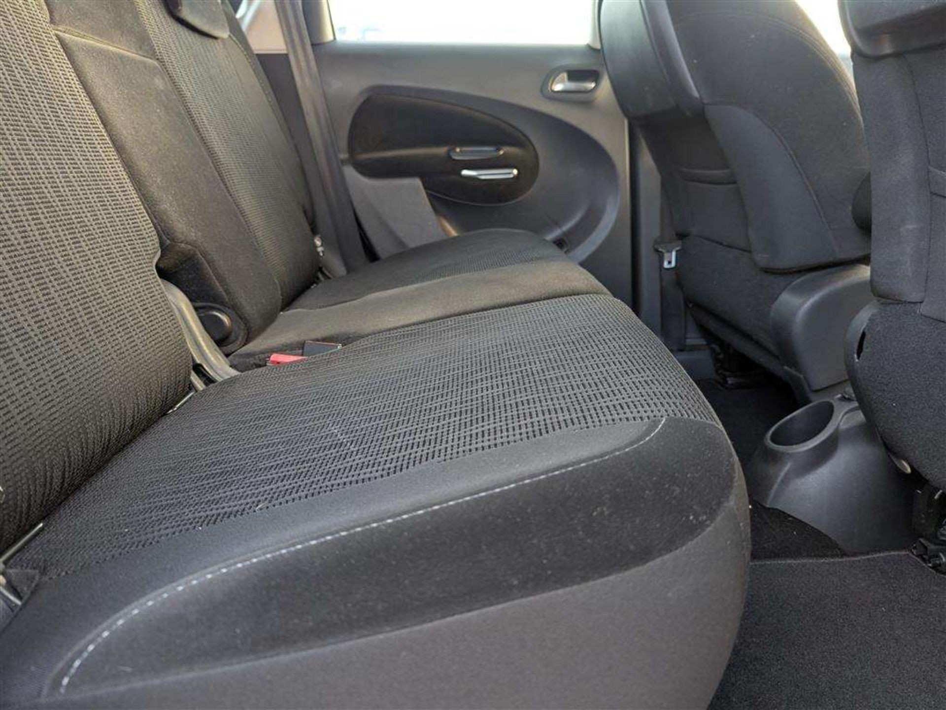 2014 CITROEN C3 PICASSO EXCLUSIVE HDI - Image 16 of 26