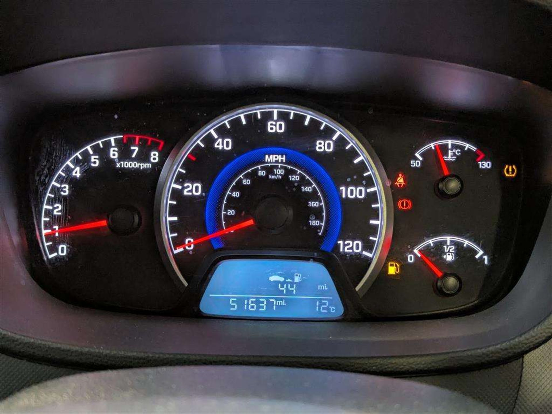 2018 HYUNDAI I10 PREMIUM SE - Image 25 of 27