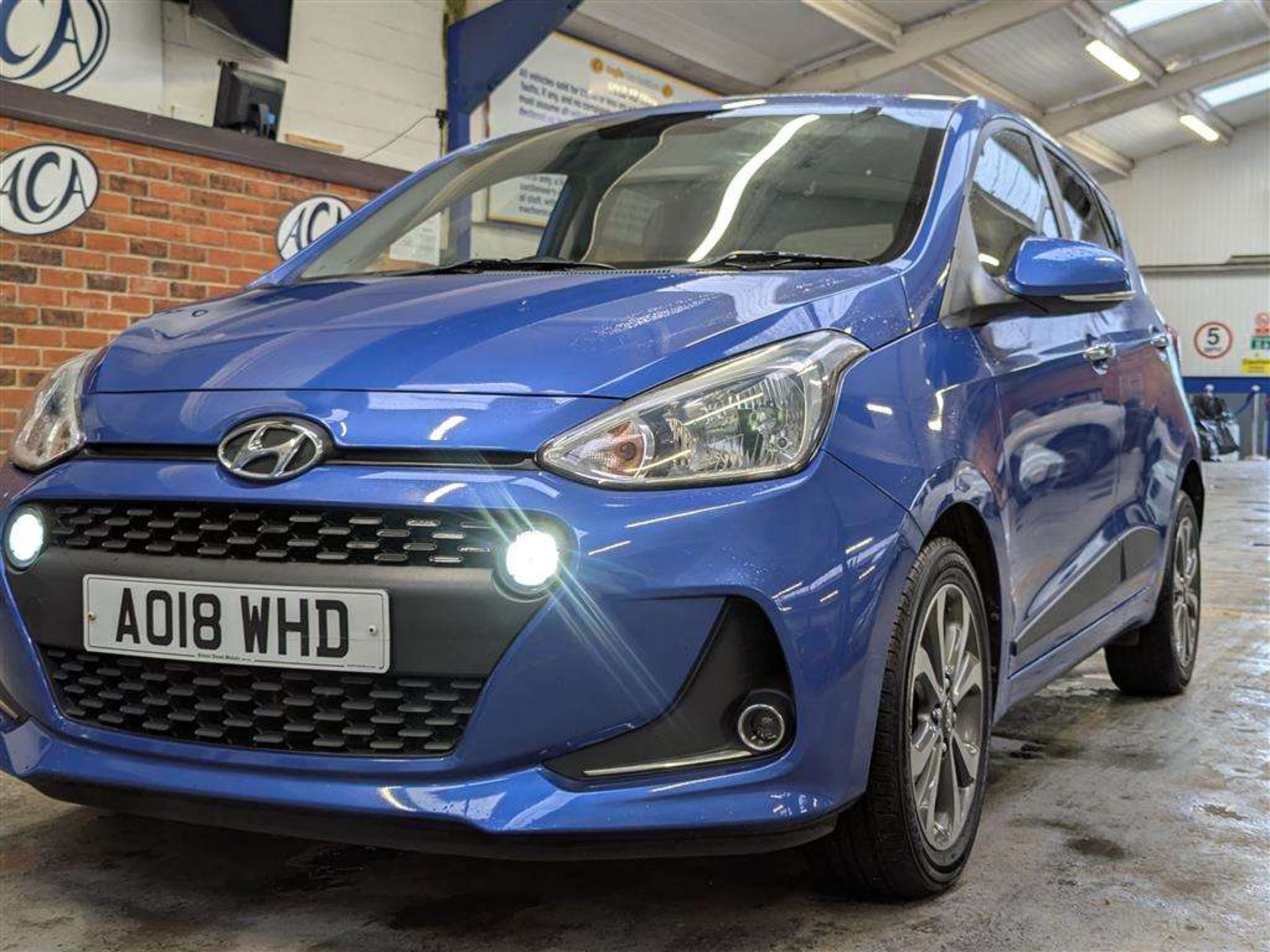 2018 HYUNDAI I10 PREMIUM SE - Image 8 of 27