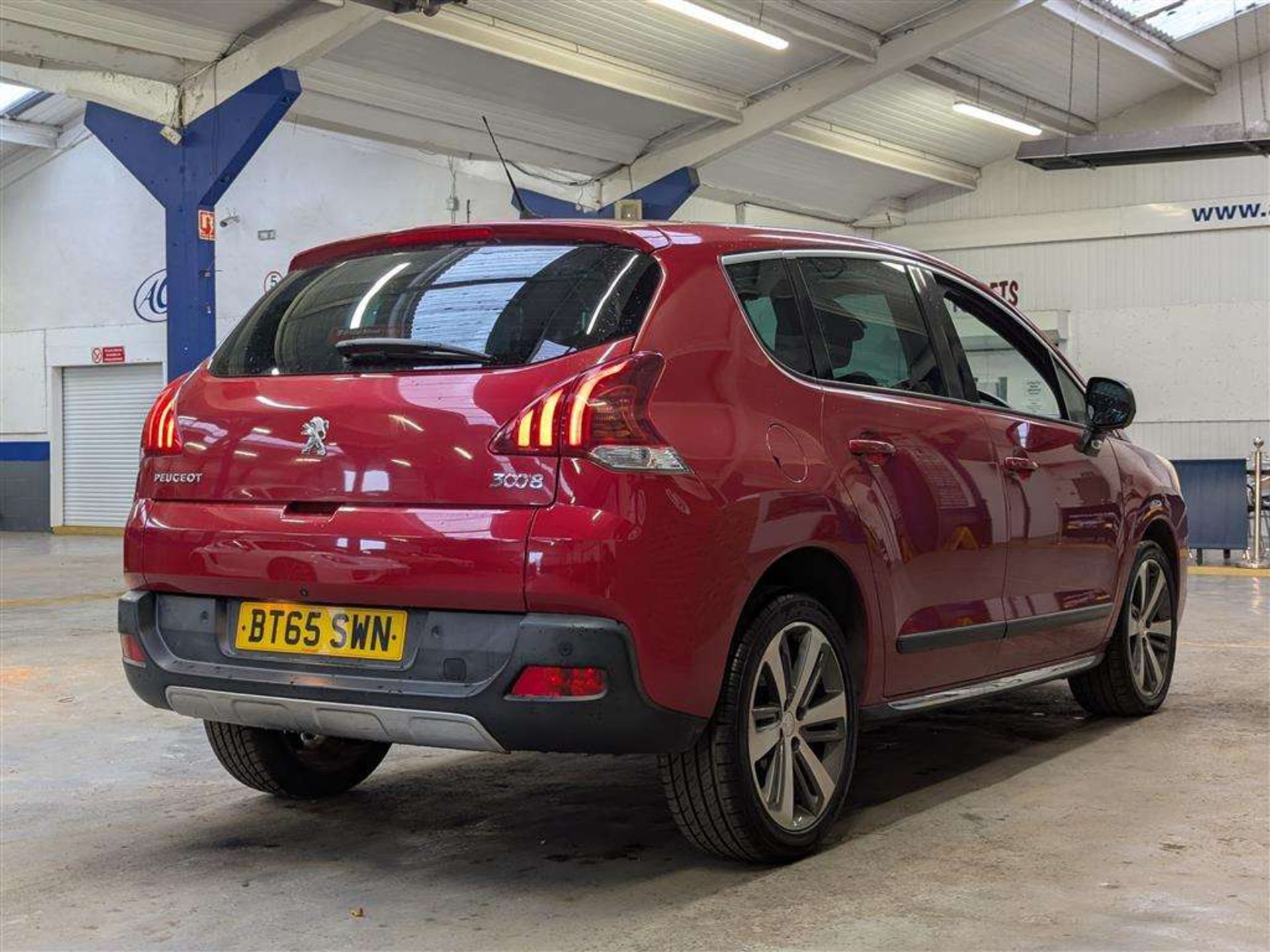 2015 PEUGEOT 3008 ALLURE PURE TECH S/S - Image 6 of 29