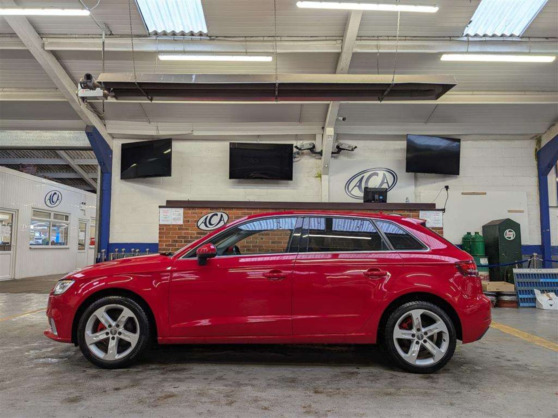 2017 AUDI A3 SPORT TDI - Image 2 of 29