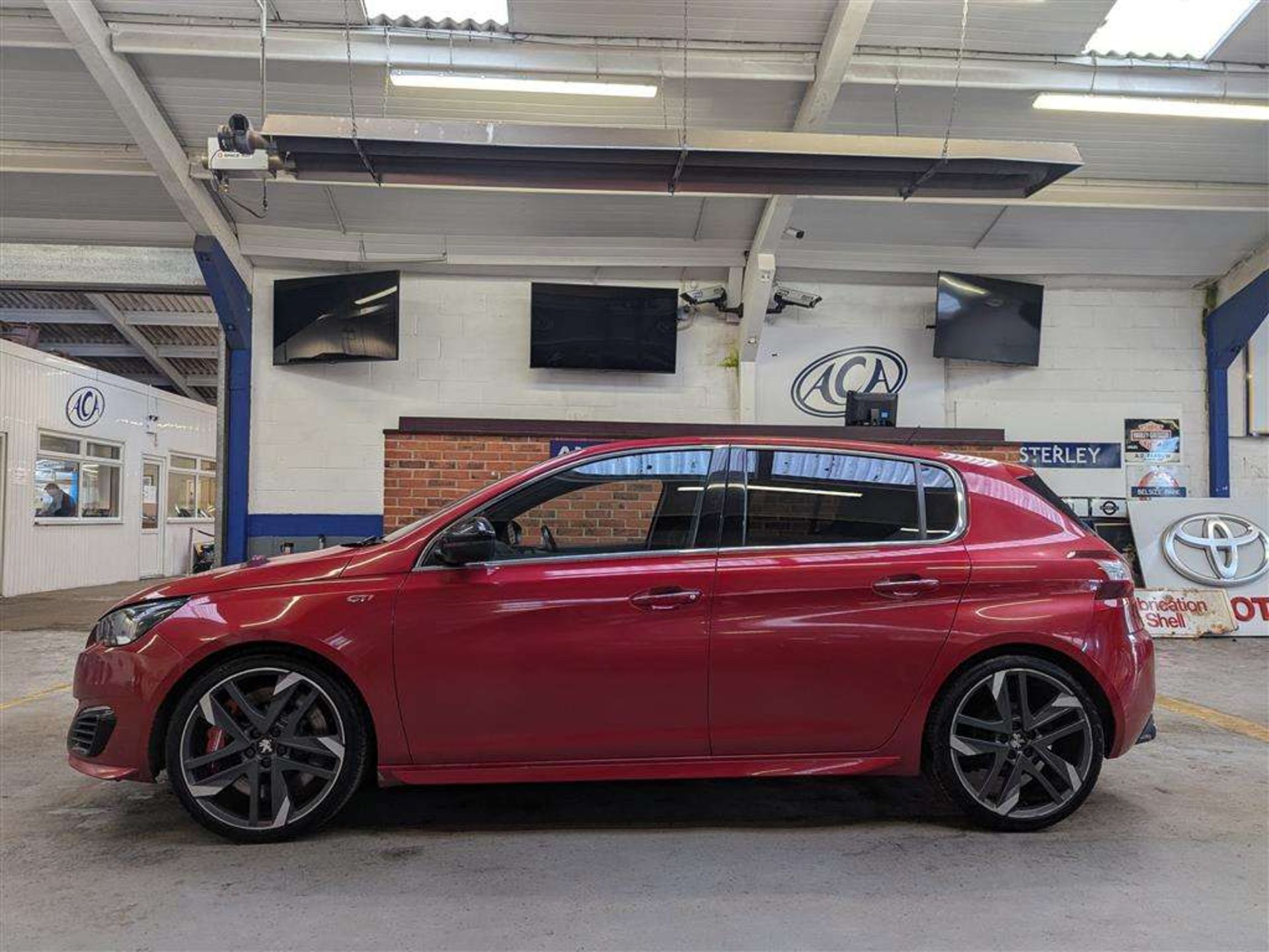 2015 PEUGEOT 308 GTI BY PEUGEOTSPORT T - Image 2 of 30