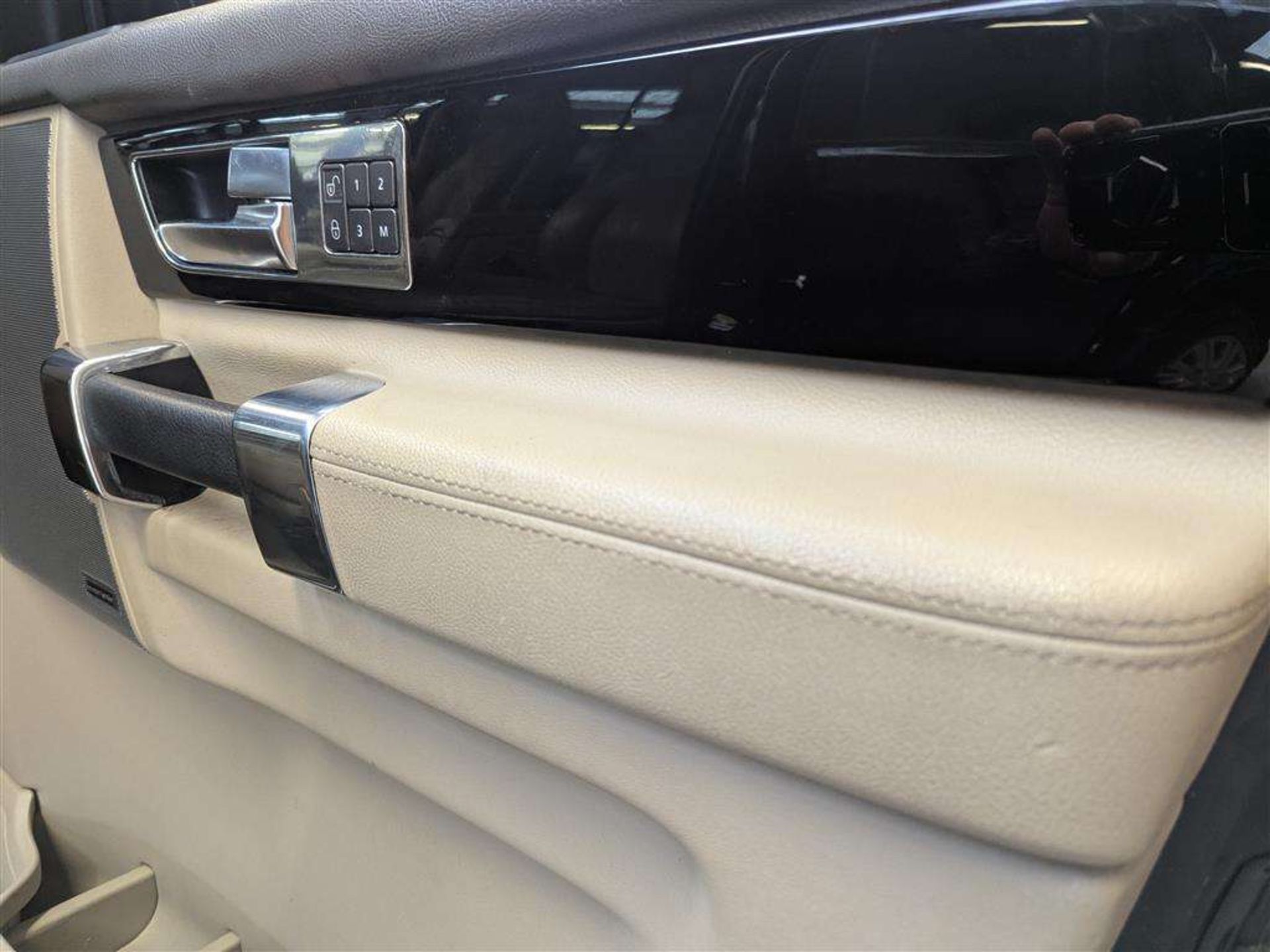 2011 LAND ROVER DISCOVERY HSE SDV6 AUTO - Image 45 of 54