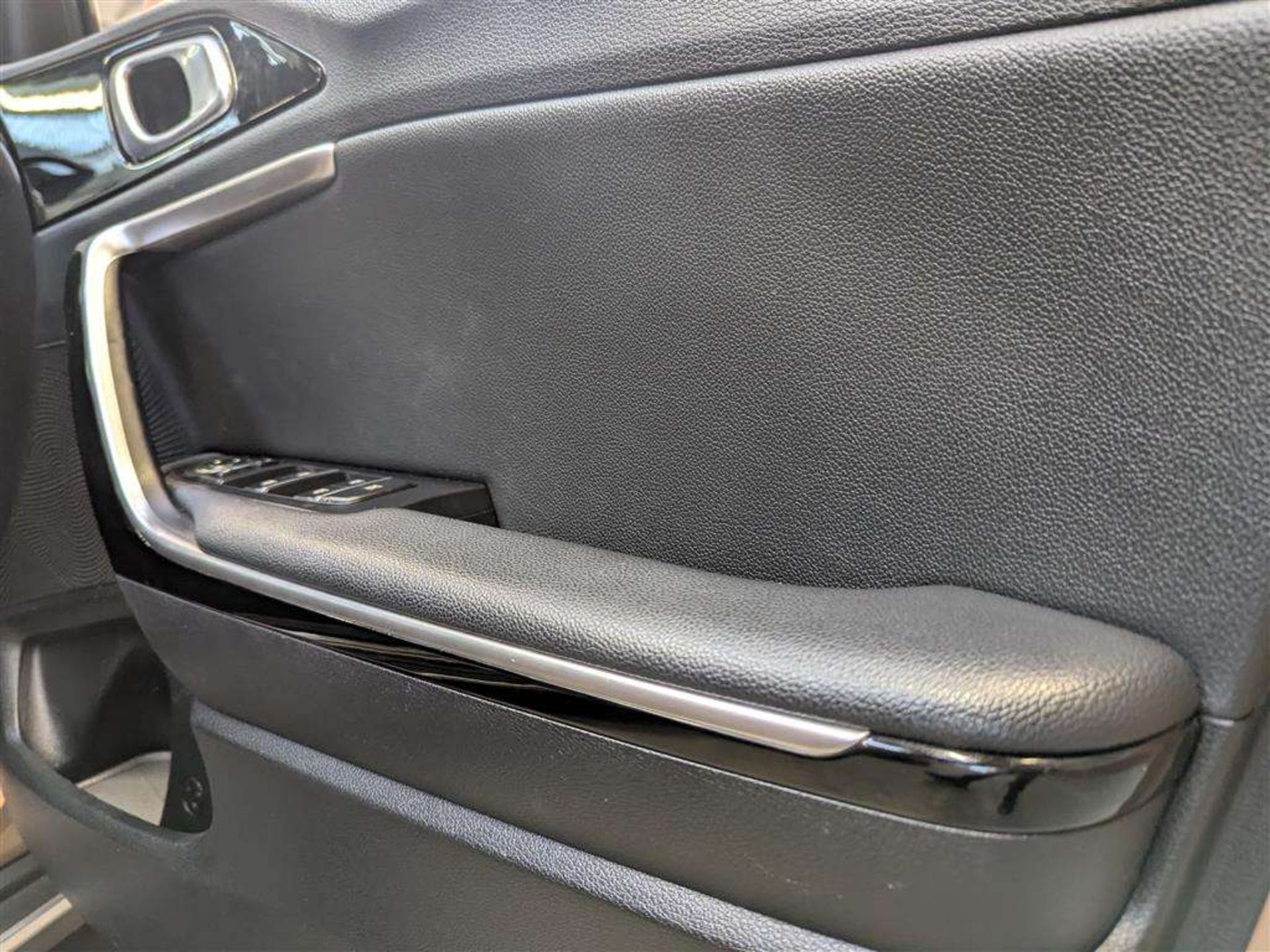 2021 KIA XCEED 3 ISG - Image 17 of 27