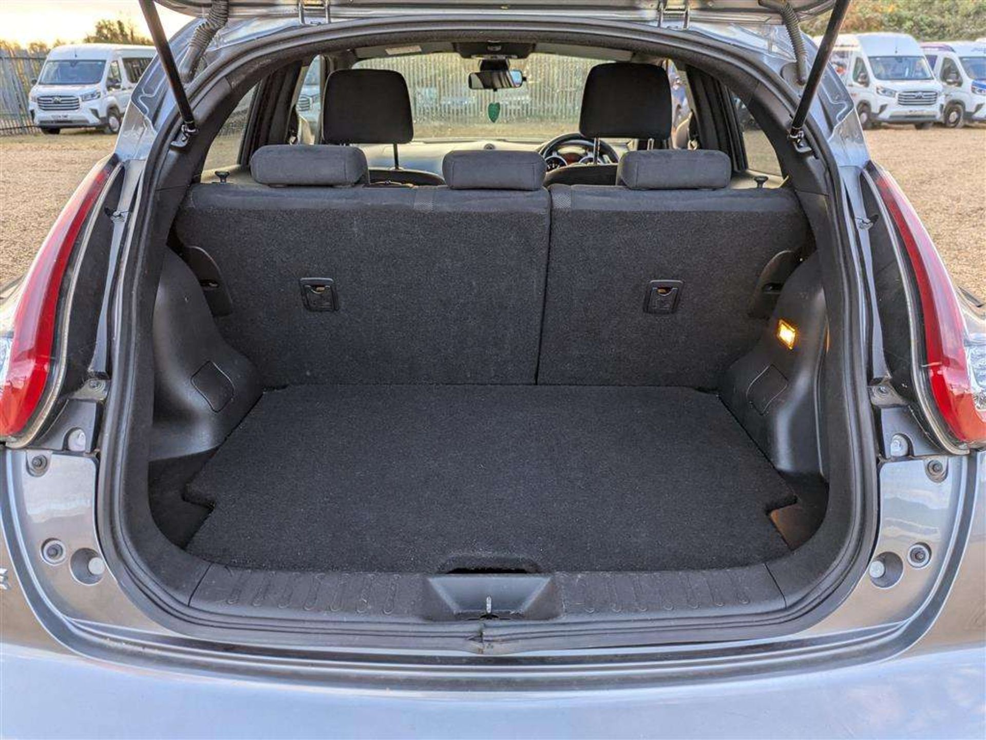 2016 NISSAN JUKE N-CONNECTA CVT - Image 8 of 27