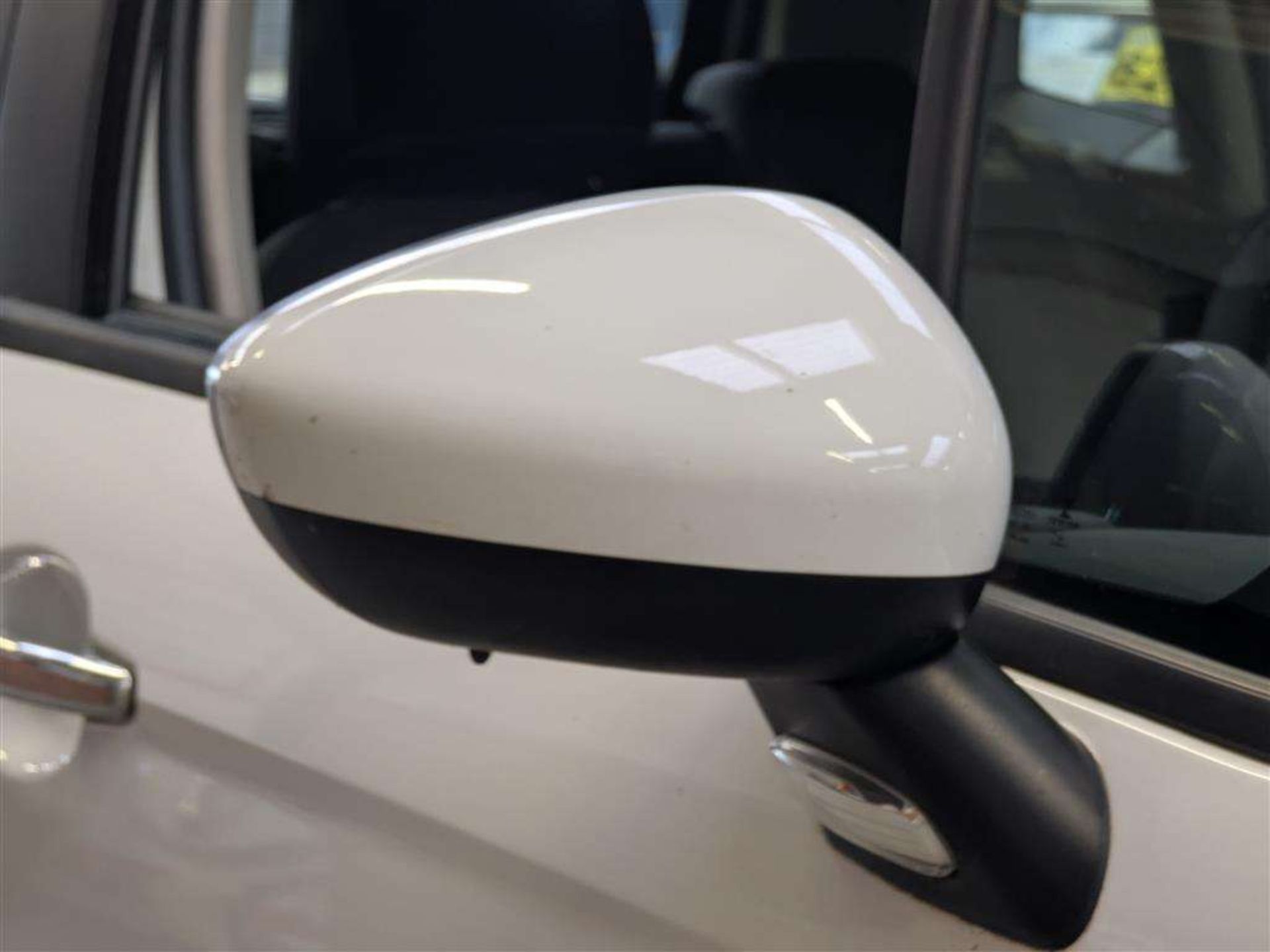 2014 CITROEN C3 VTR + - Image 15 of 28