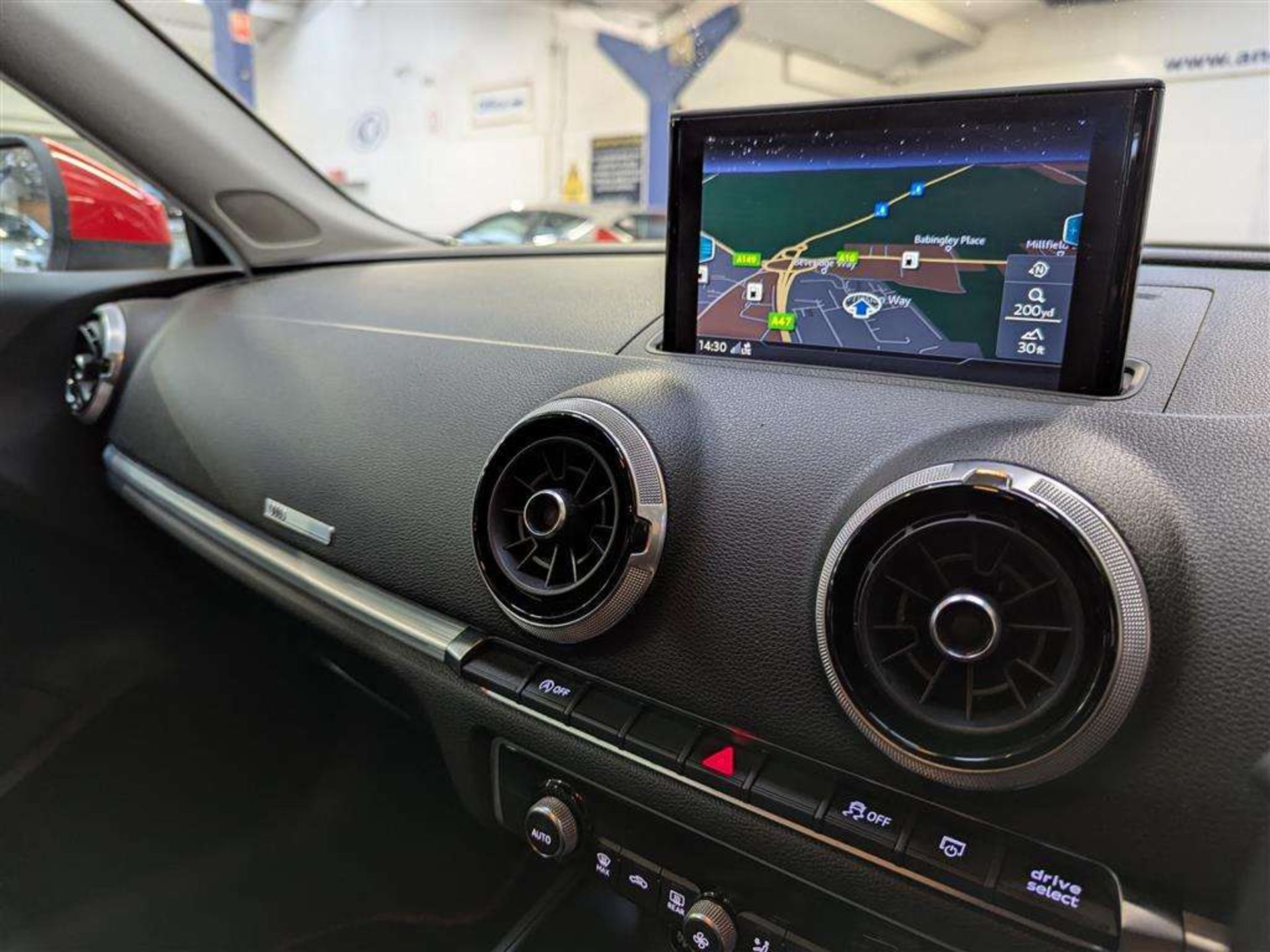 2017 AUDI A3 SPORT TDI - Image 17 of 29