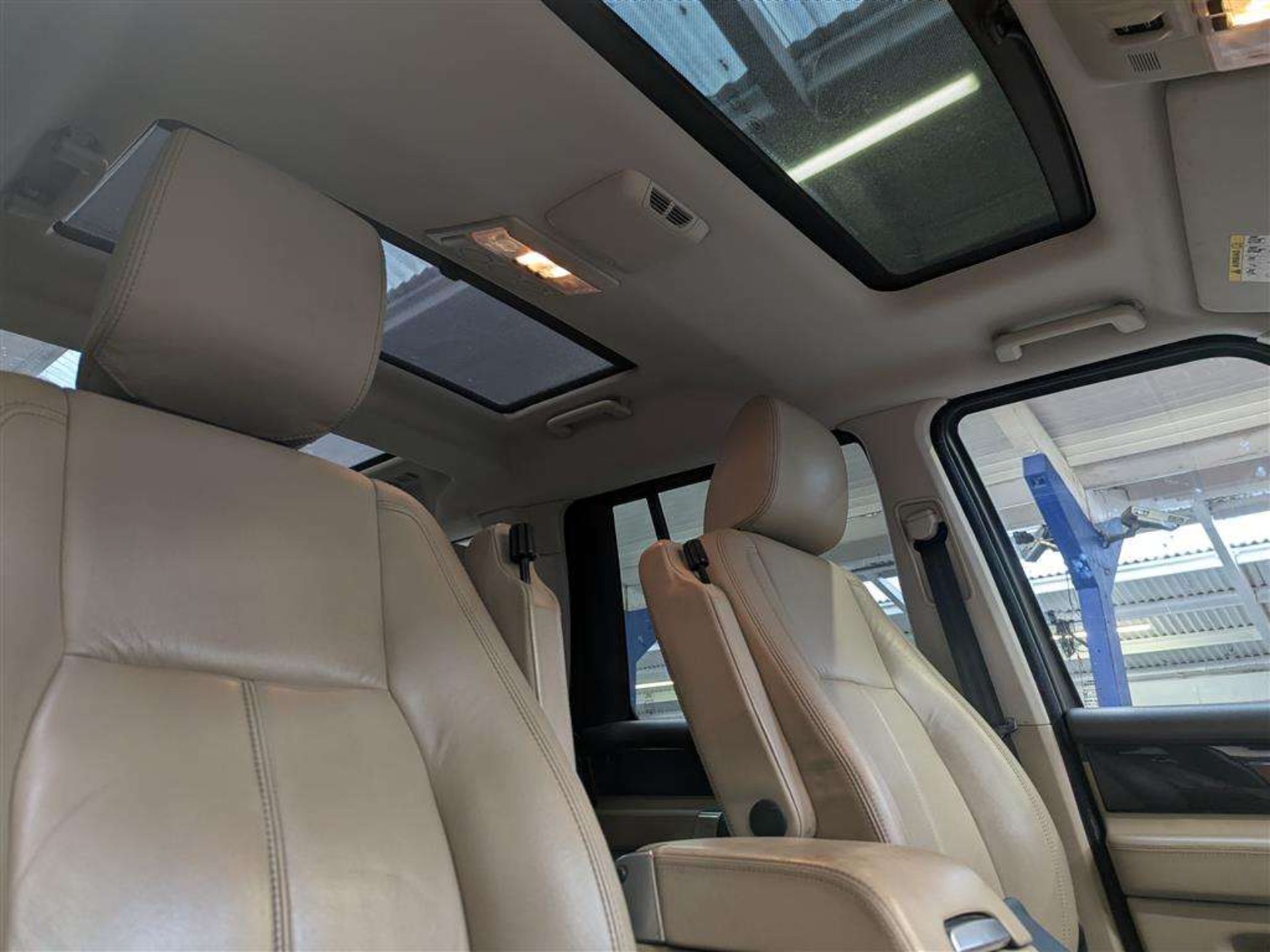 2011 LAND ROVER DISCOVERY HSE SDV6 AUTO - Image 42 of 54