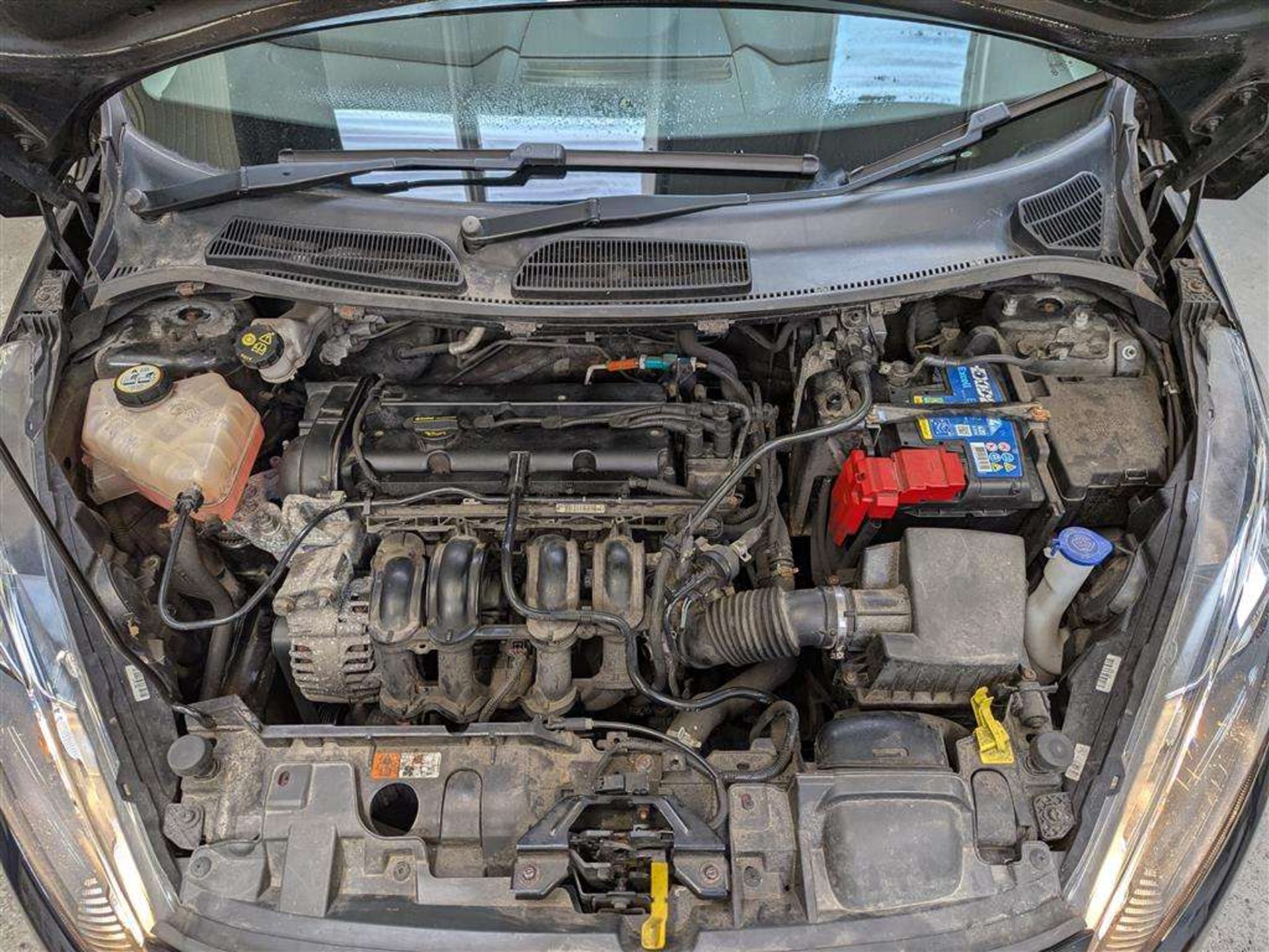 2015 FORD FIESTA STUDIO - Image 24 of 28