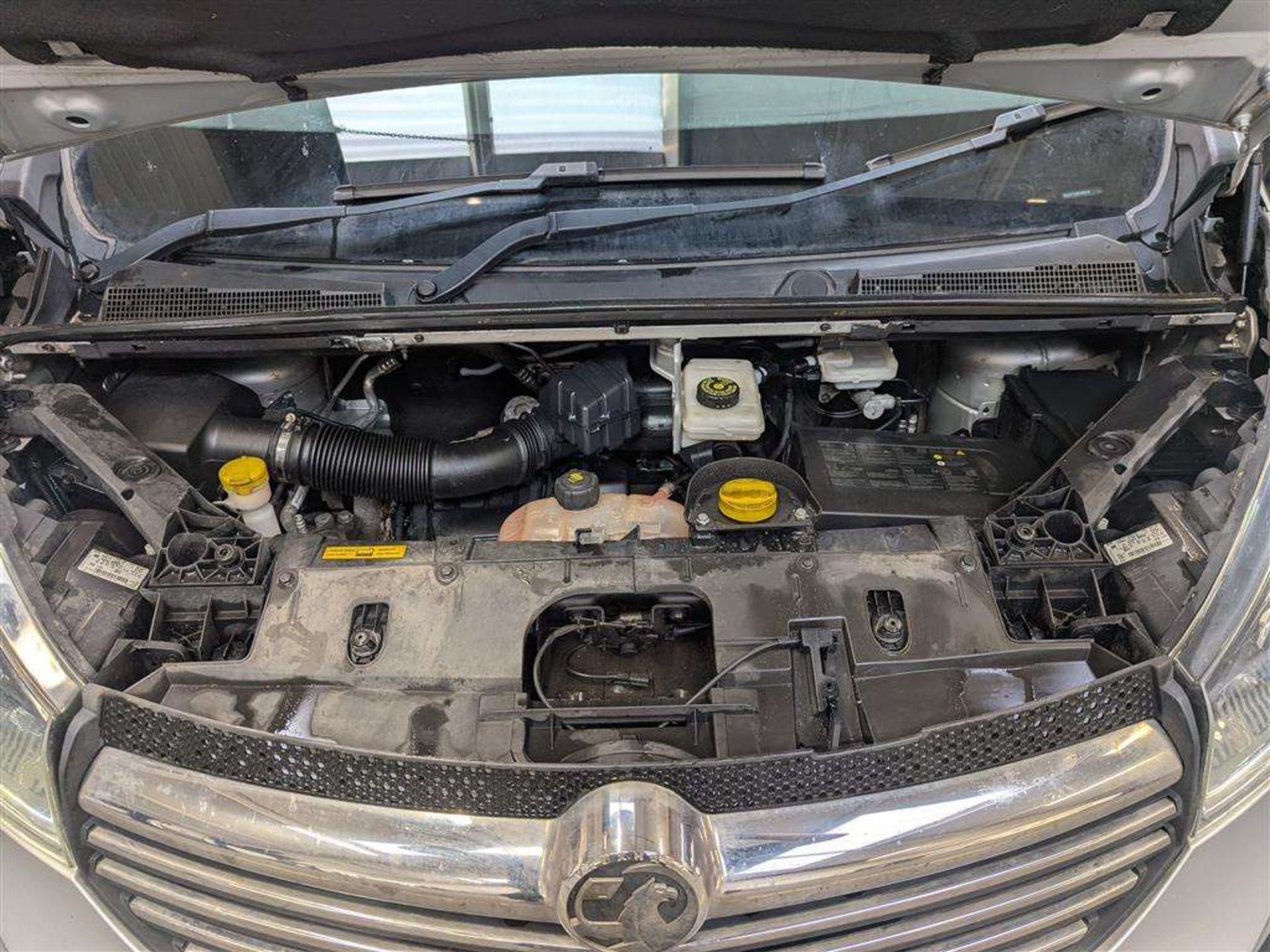 2015 VAUXHALL VIVARO 2900 SPORTIVE CDTI - Image 25 of 30