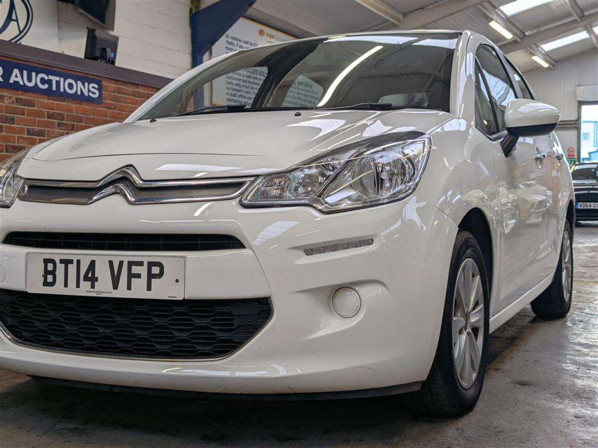 2014 CITROEN C3 VTR + - Image 9 of 28