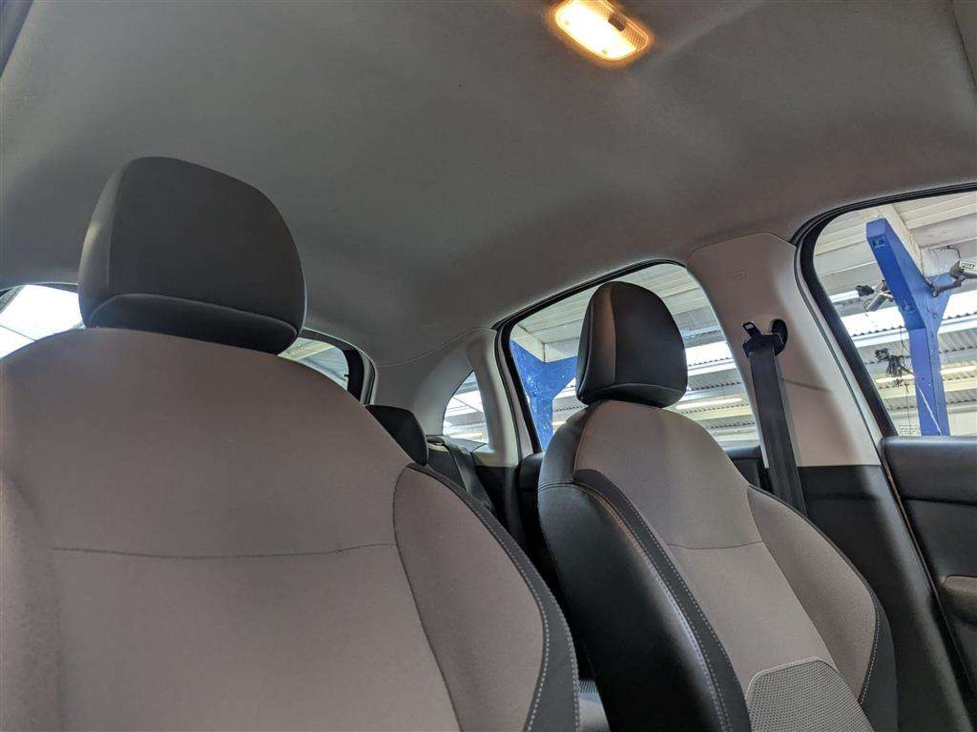 2014 CITROEN C3 VTR + - Image 17 of 28